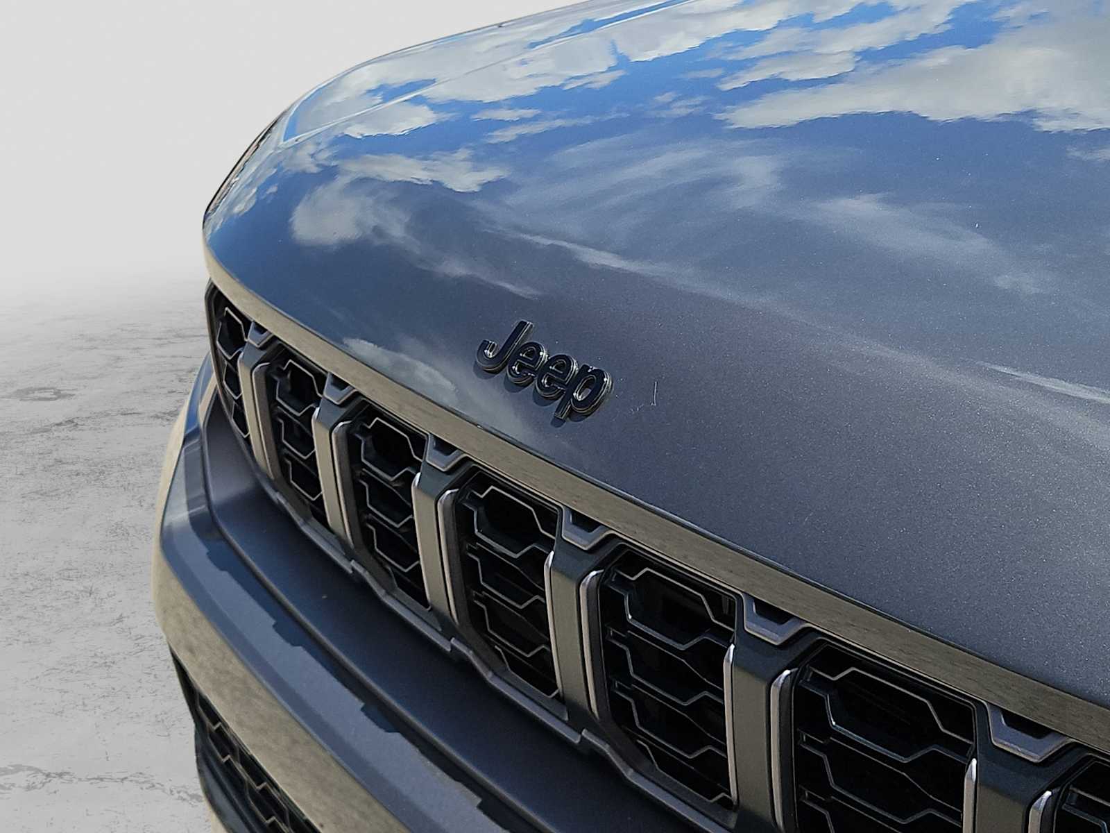 Thumbnail: 2026 Jeep Grand Cherokee - 13