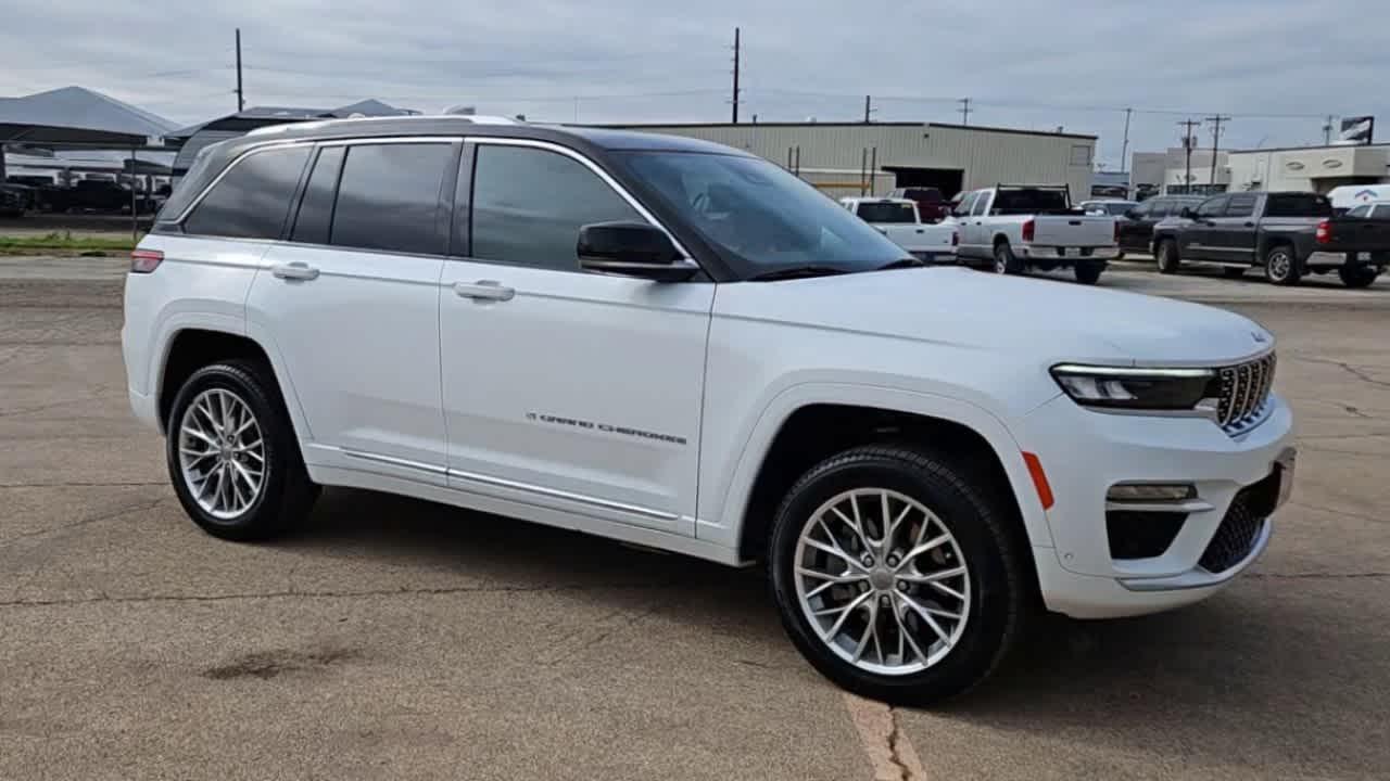 2022 Jeep Grand Cherokee Summit 4xe 9
