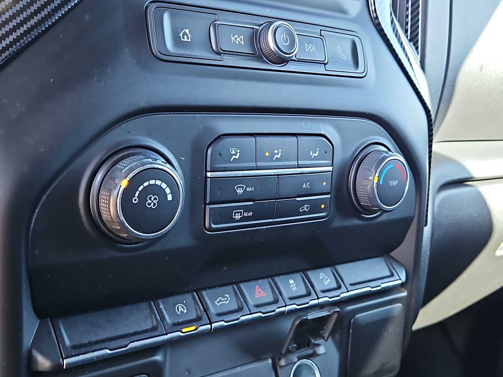 Thumbnail: 2021 Chevrolet Silverado 1500 - 20