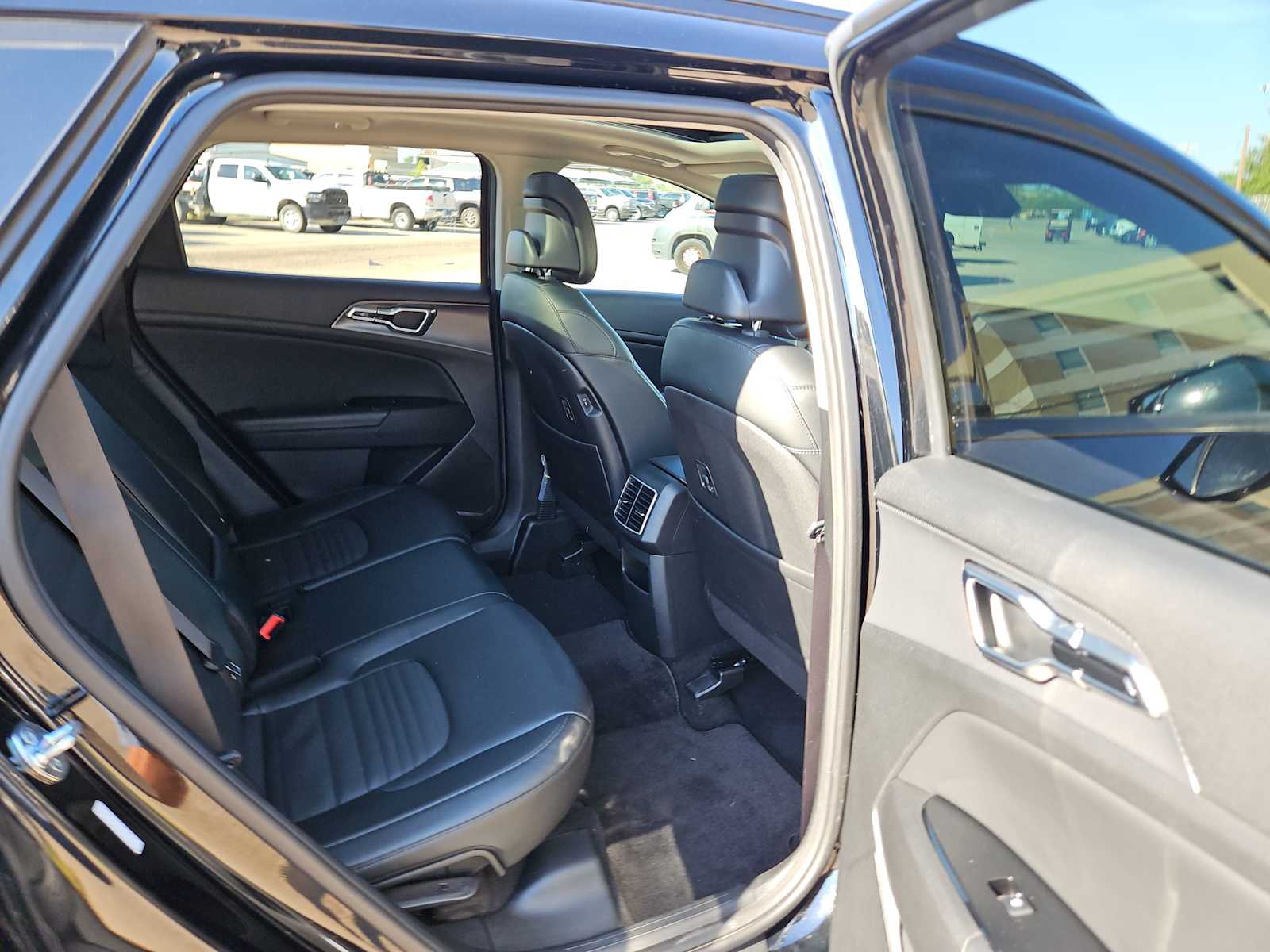 Thumbnail: 2024 Kia Sportage - 20