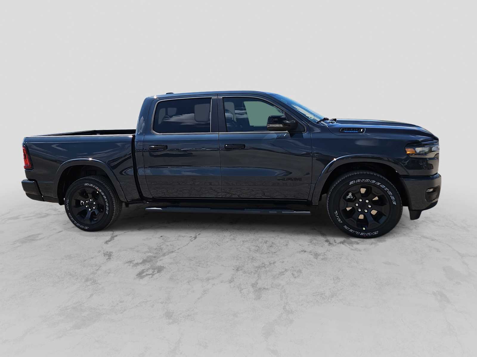 Thumbnail: 2026 RAM 1500 - 9