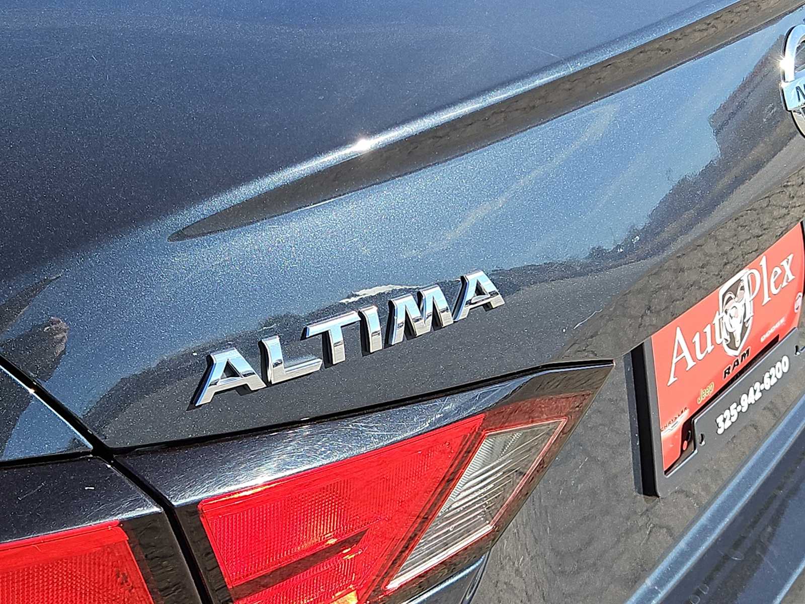 Thumbnail: 2022 Nissan Altima - 11