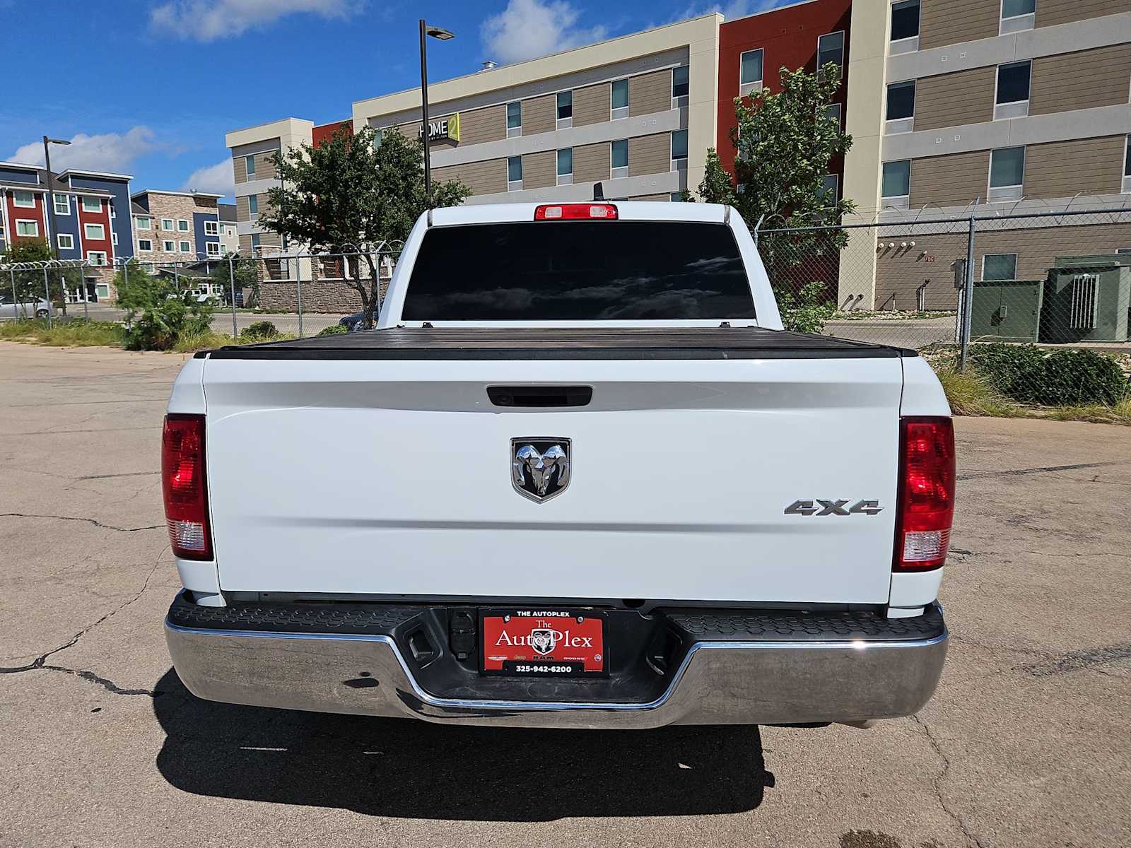 Thumbnail: 2022 RAM 1500 Classic - 13