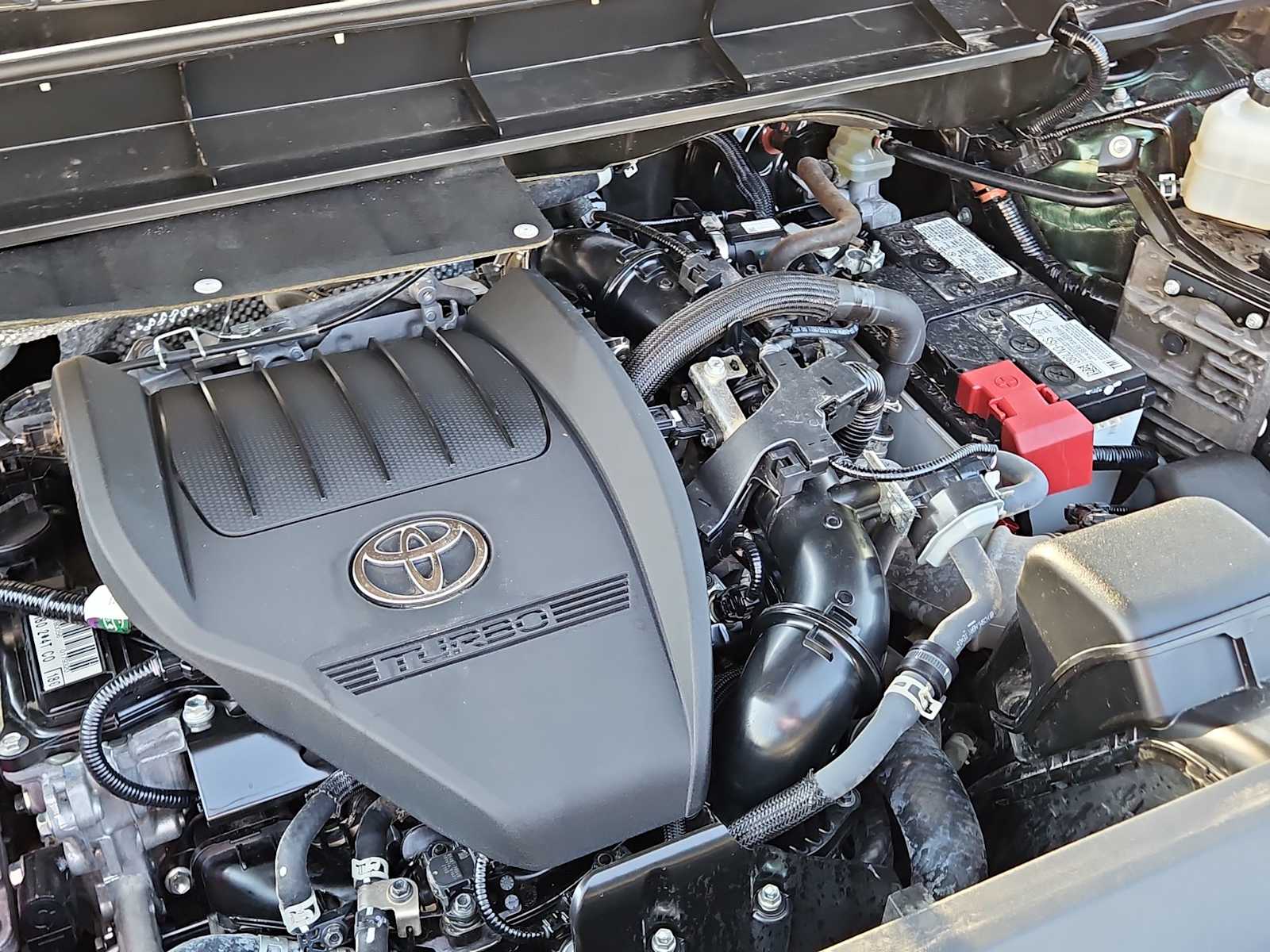 Thumbnail: 2023 Toyota Highlander - 17