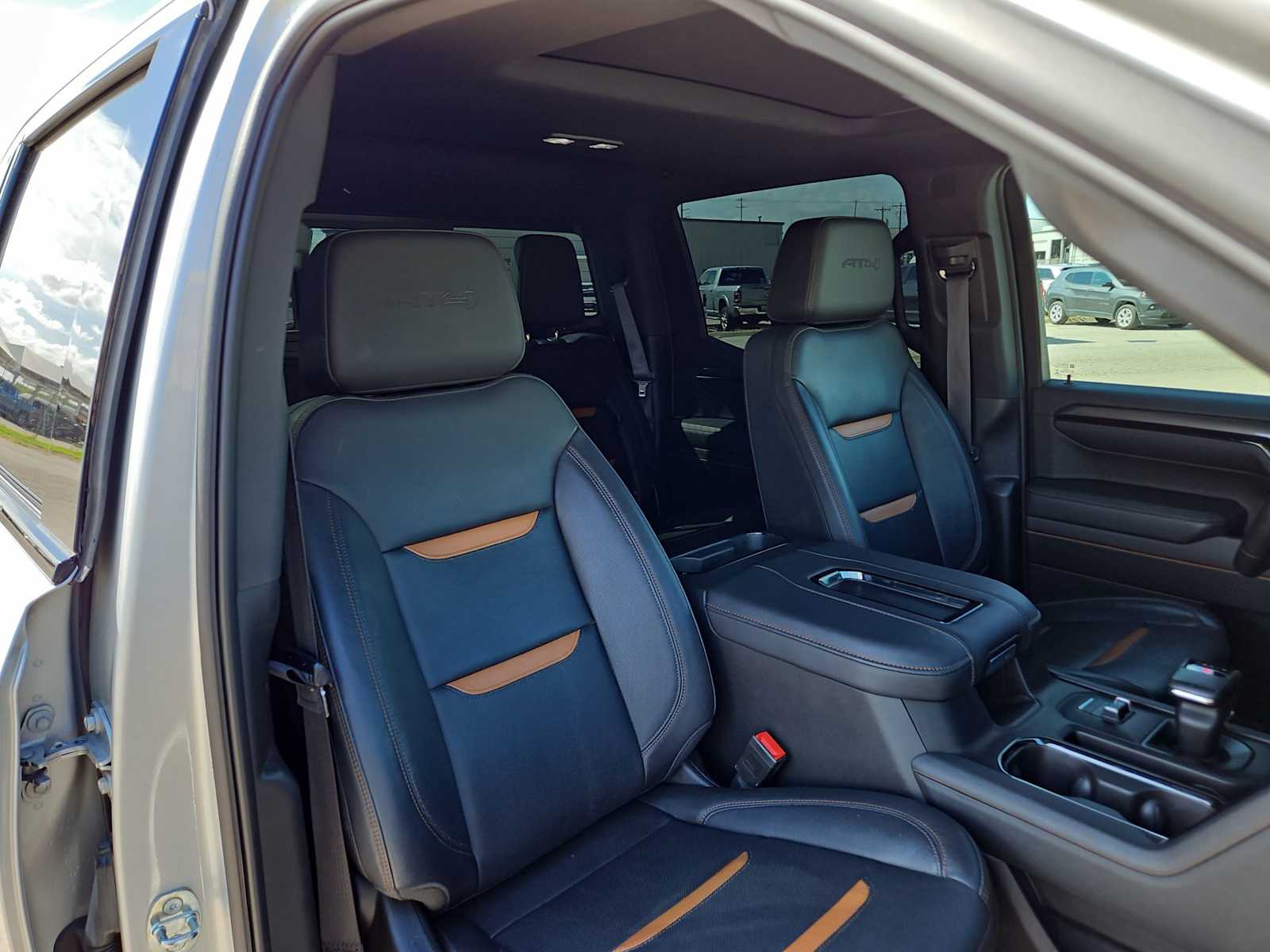Thumbnail: 2022 GMC Sierra 1500 - 22