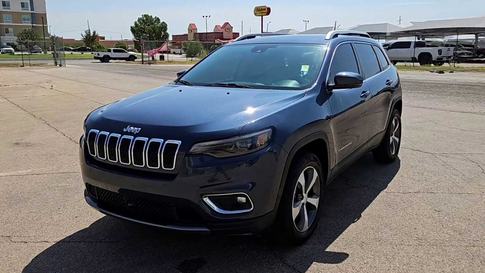 2020 Jeep Cherokee Limited photo 3