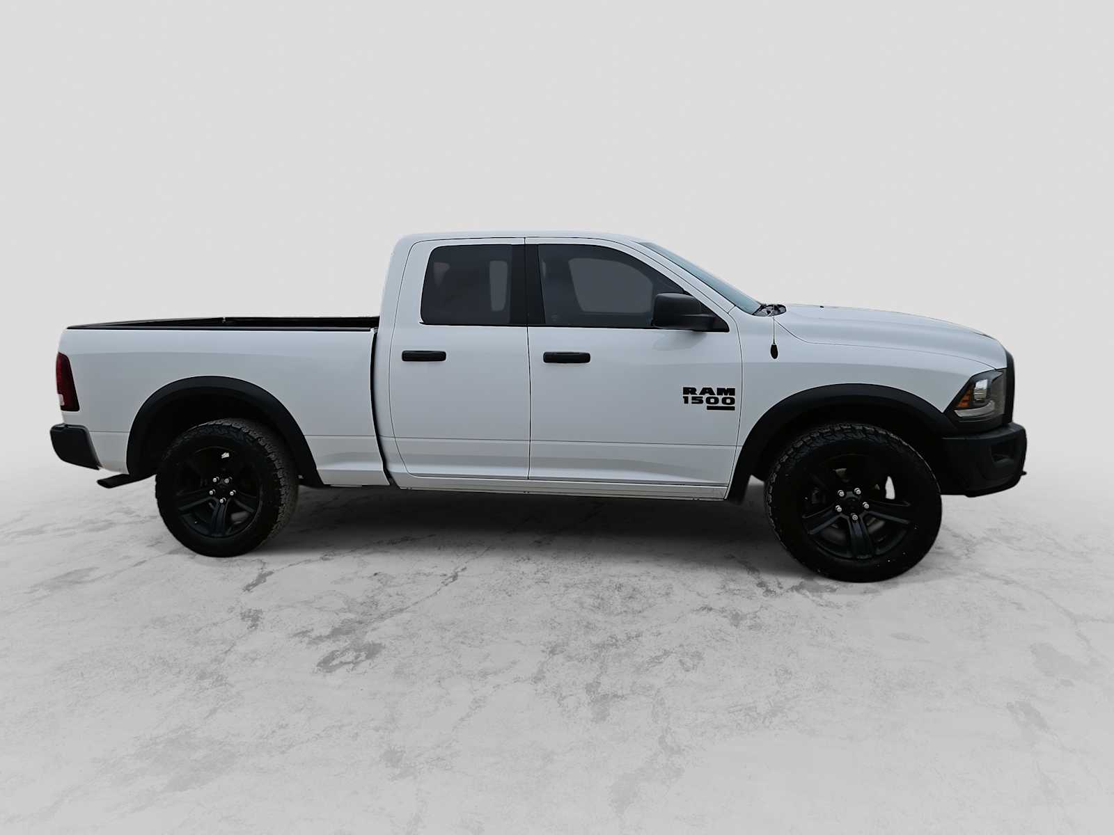 Thumbnail: 2022 RAM 1500 Classic - 9