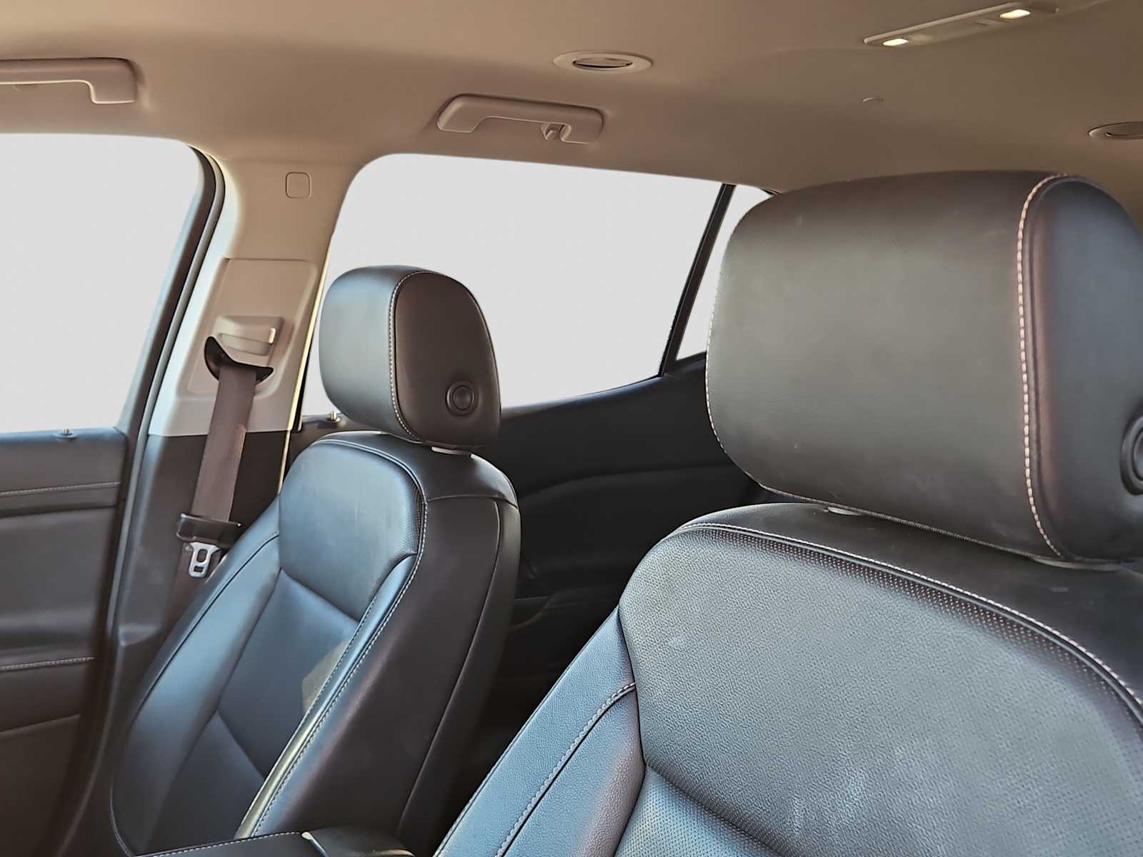 Thumbnail: 2023 GMC Acadia - 18