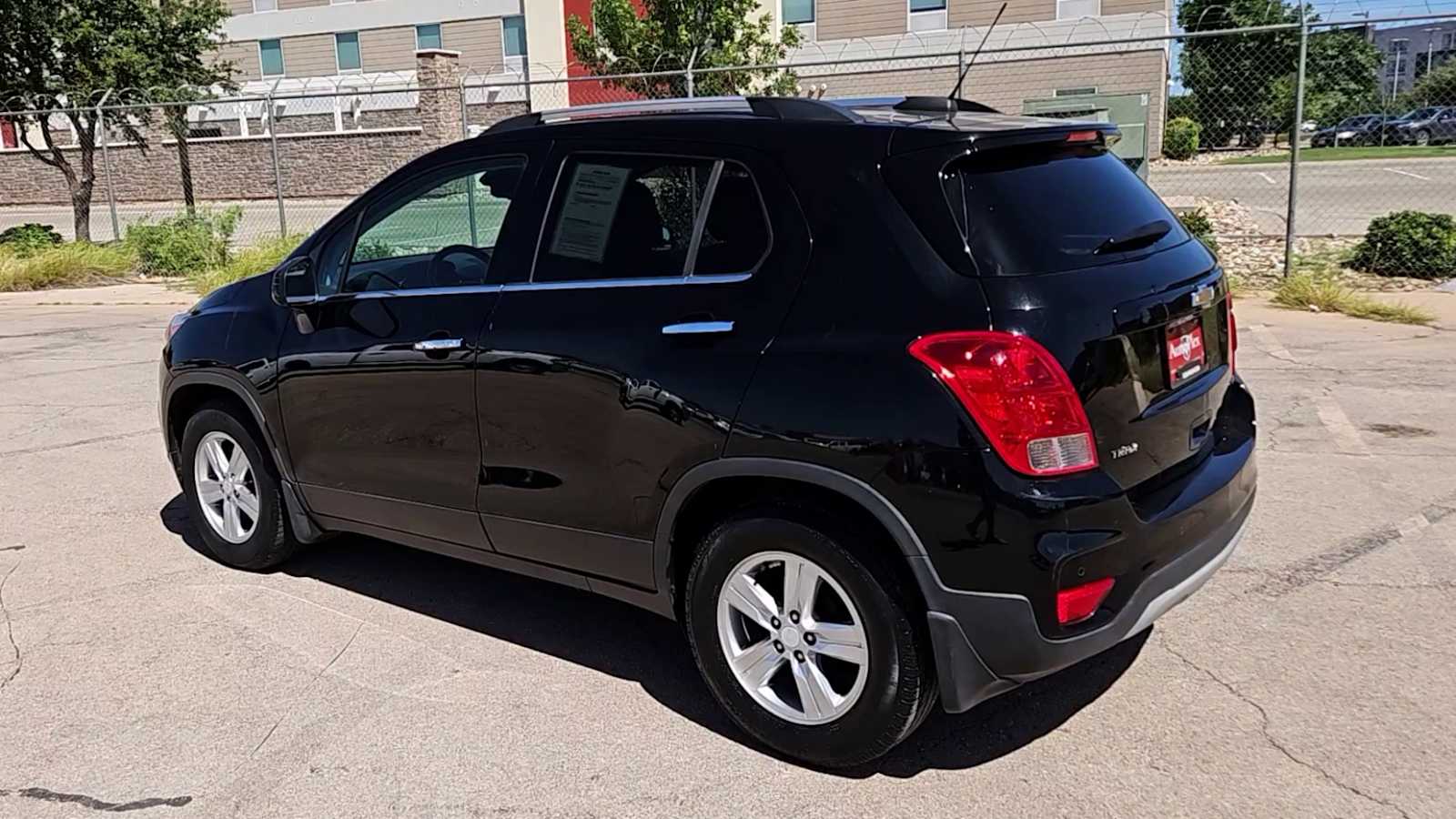 Thumbnail: 2019 Chevrolet Trax - 5