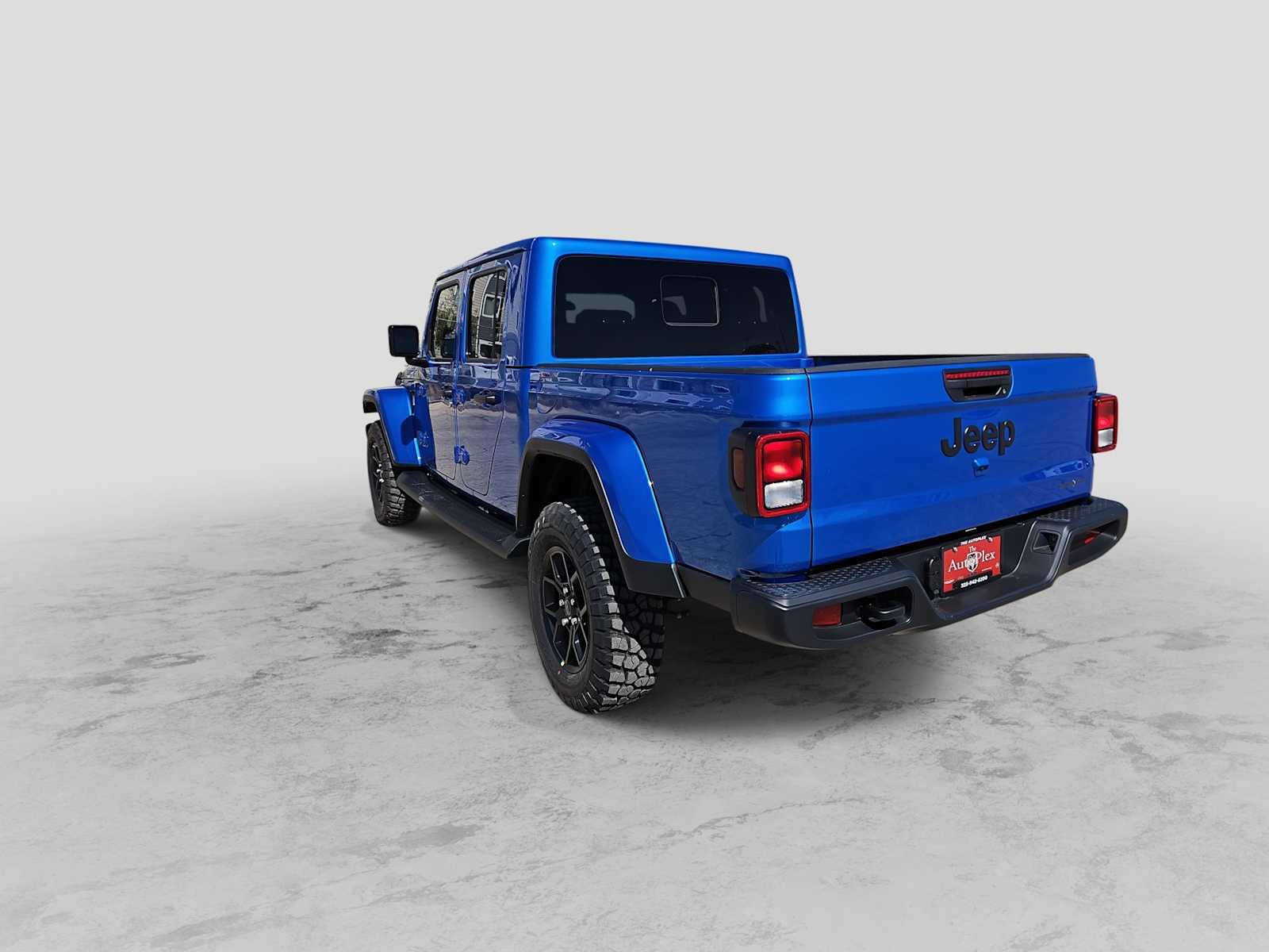 Thumbnail: 2026 Jeep Gladiator - 6