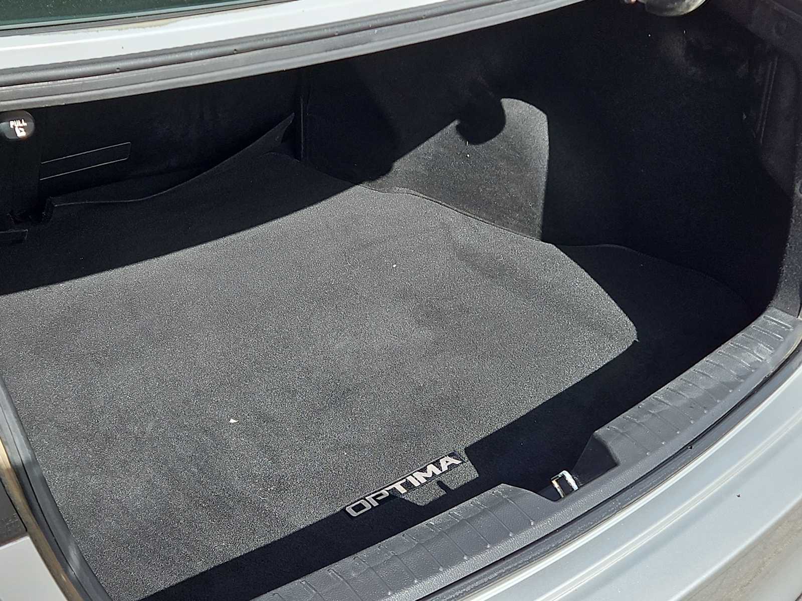 Thumbnail: 2015 Kia Optima - 23