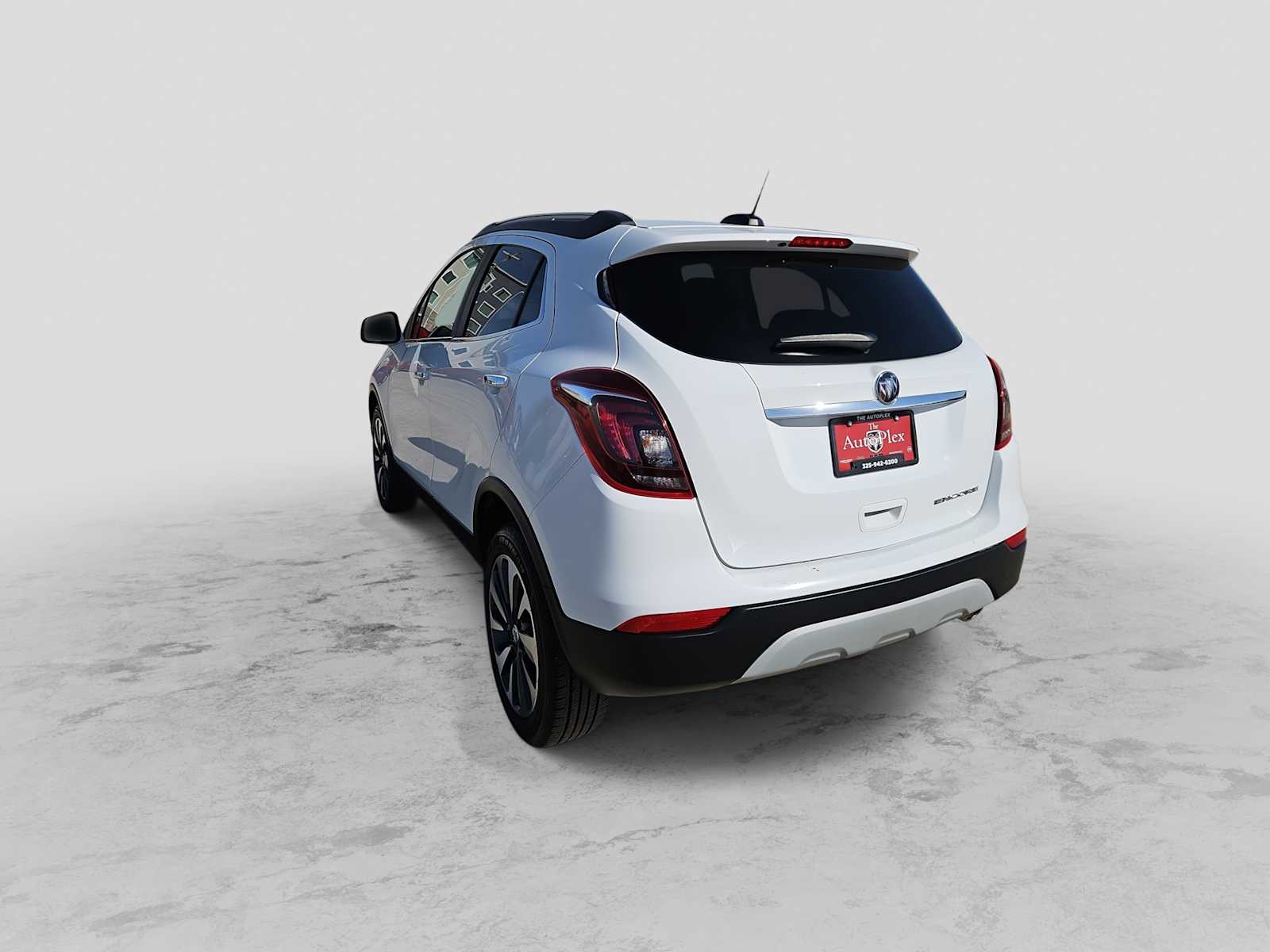 Thumbnail: 2022 Buick Encore - 6