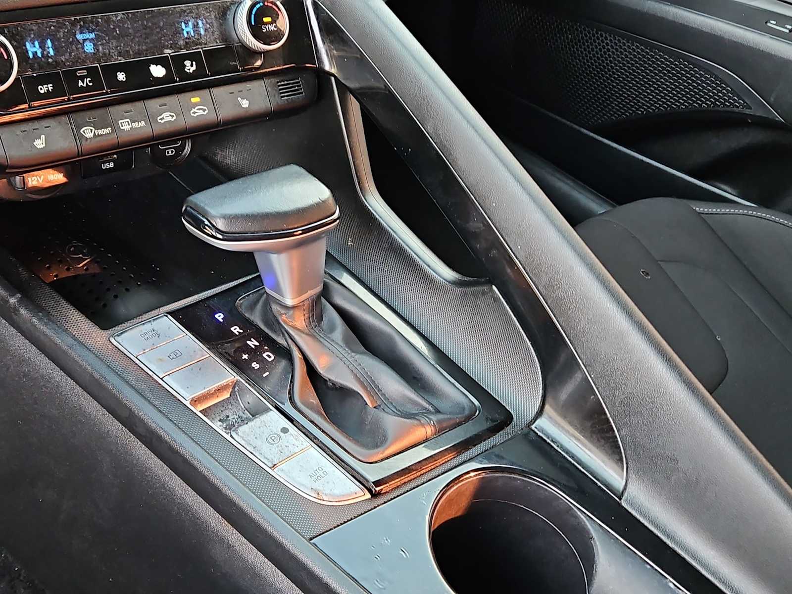 Thumbnail: 2023 Hyundai Elantra - 20