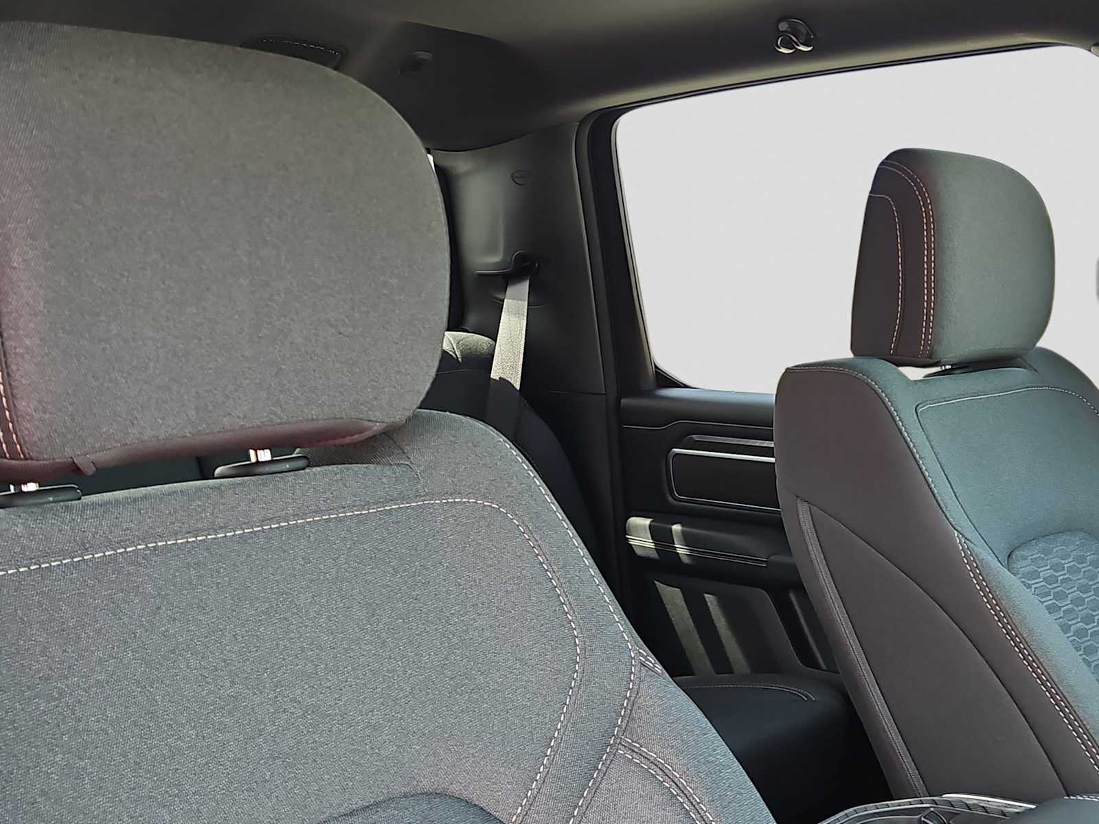 Thumbnail: 2026 RAM 1500 - 18