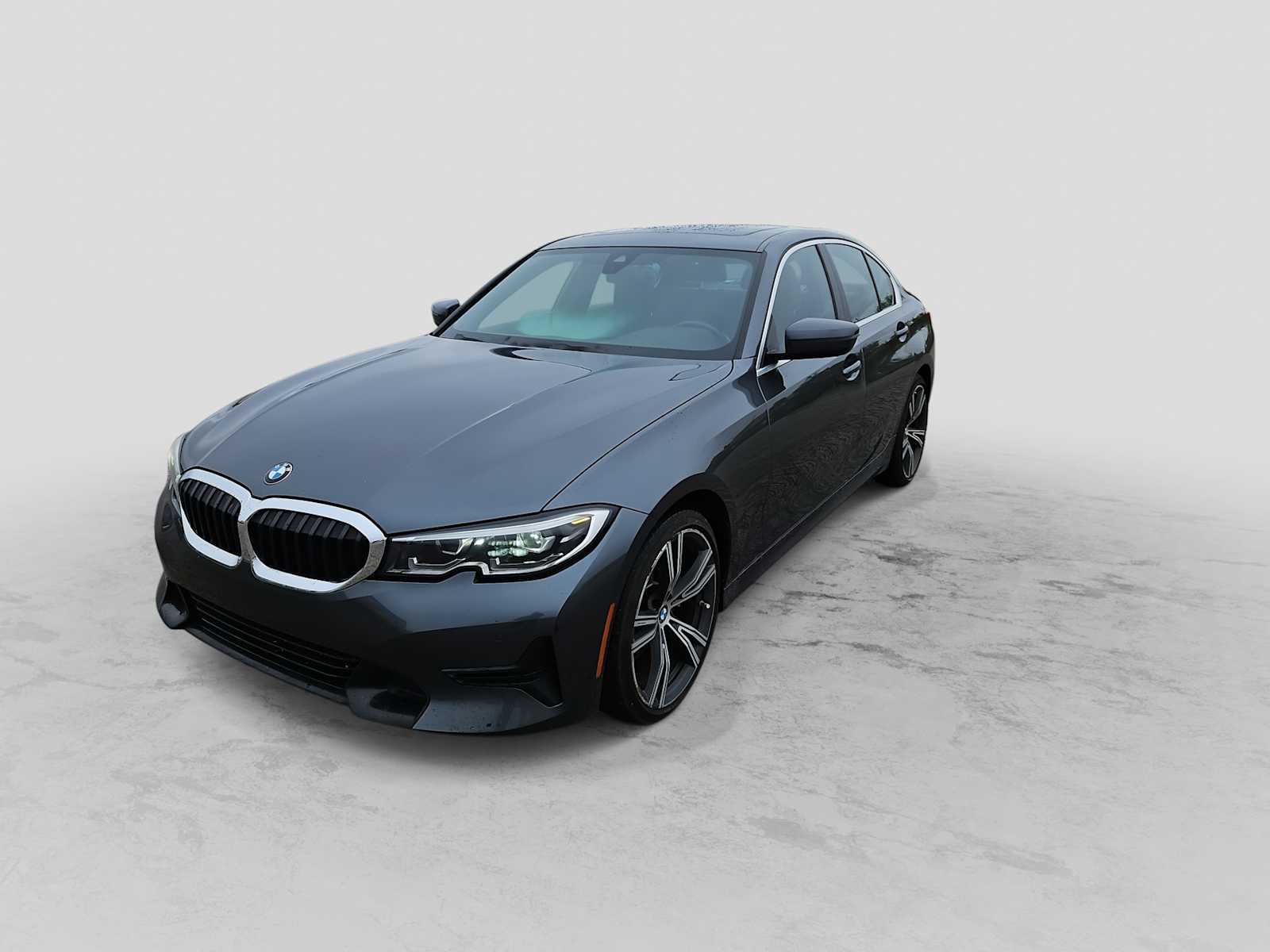 Thumbnail: 2021 BMW 3 Series - 4