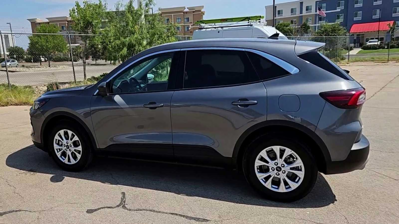 Thumbnail: 2024 Ford Escape - 5