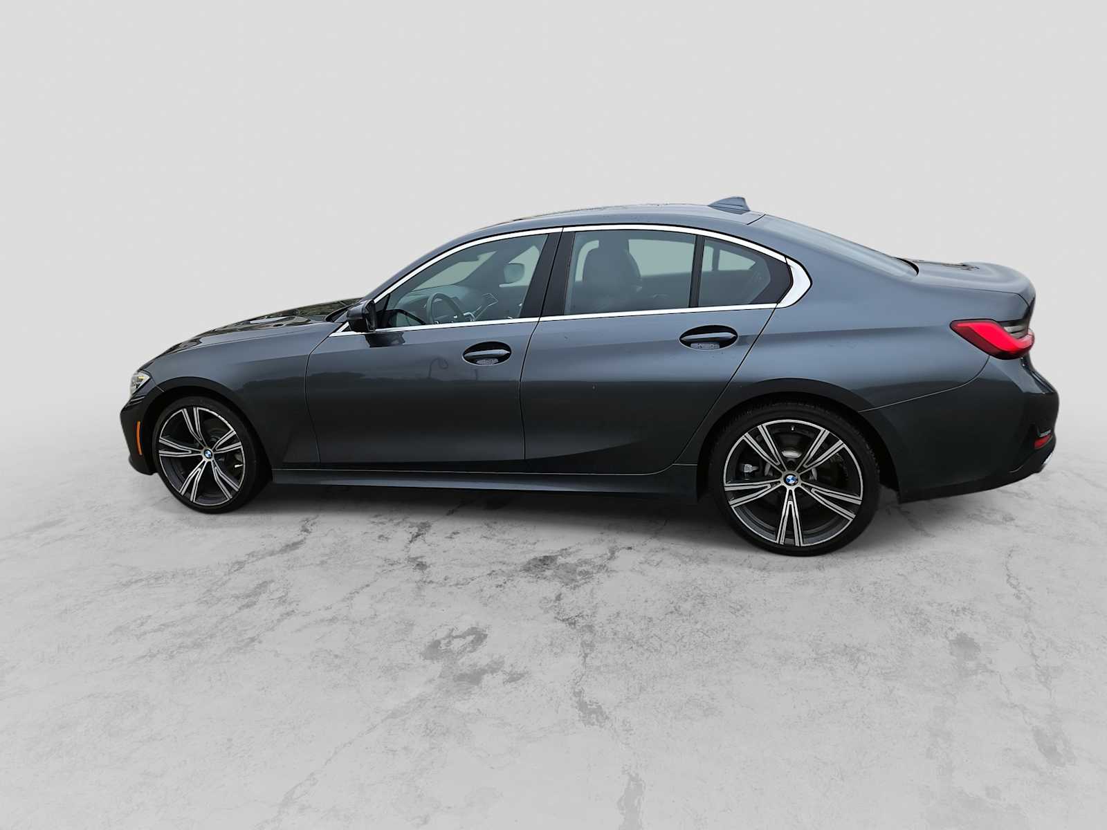 Thumbnail: 2021 BMW 3 Series - 5