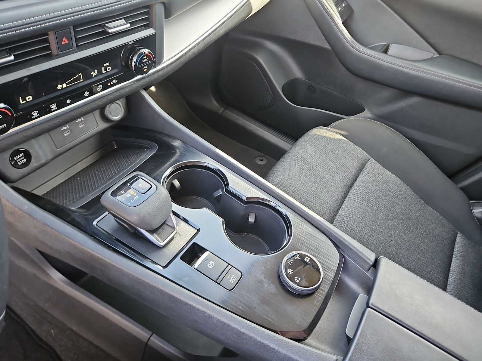 Thumbnail: 2025 Nissan Rogue - 20