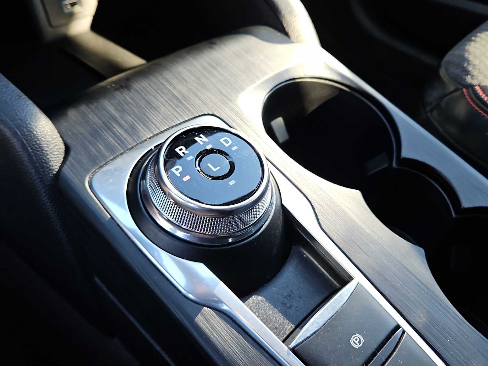 Thumbnail: 2023 Ford Escape - 21