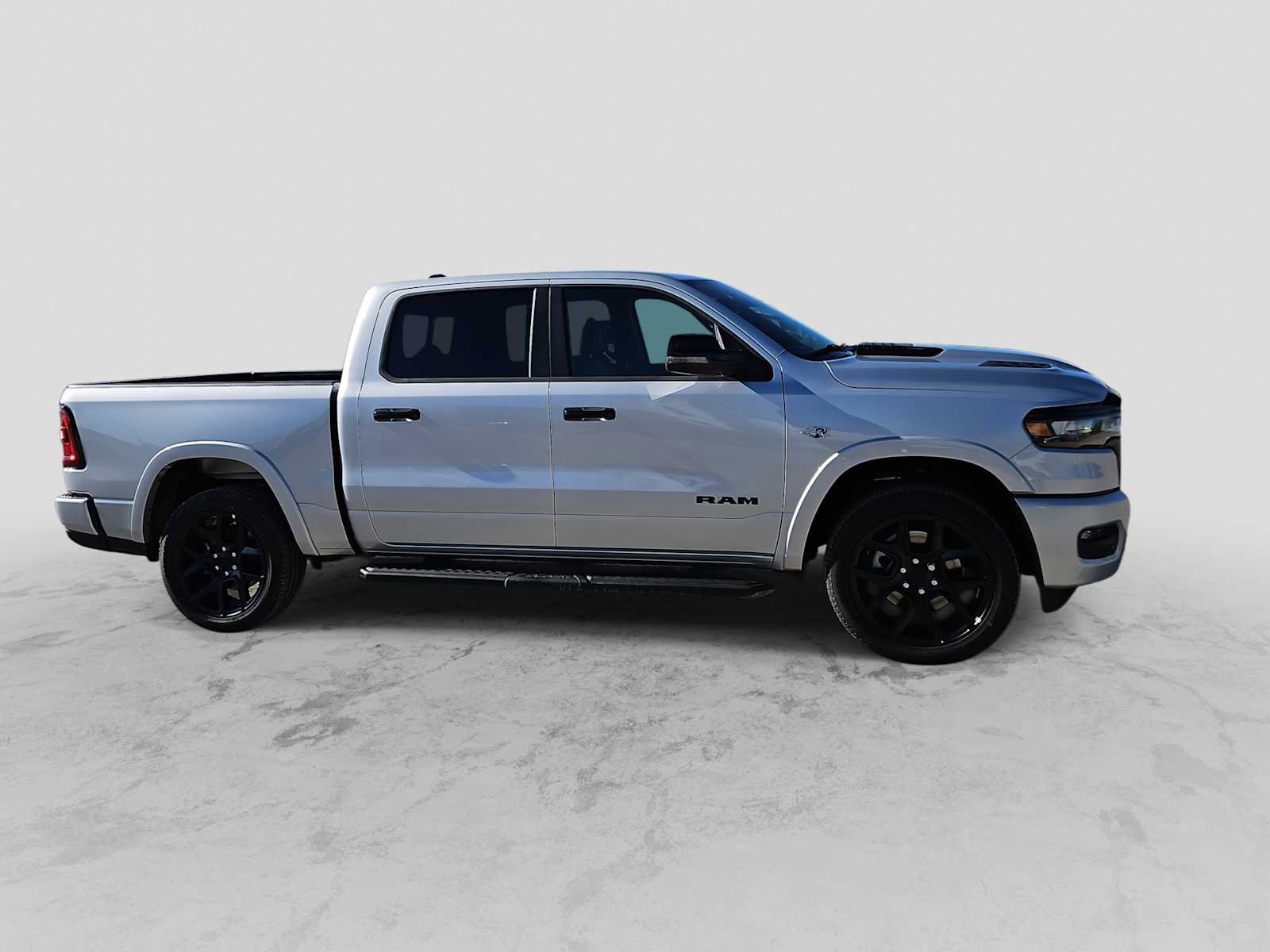 Thumbnail: 2026 RAM 1500 - 9
