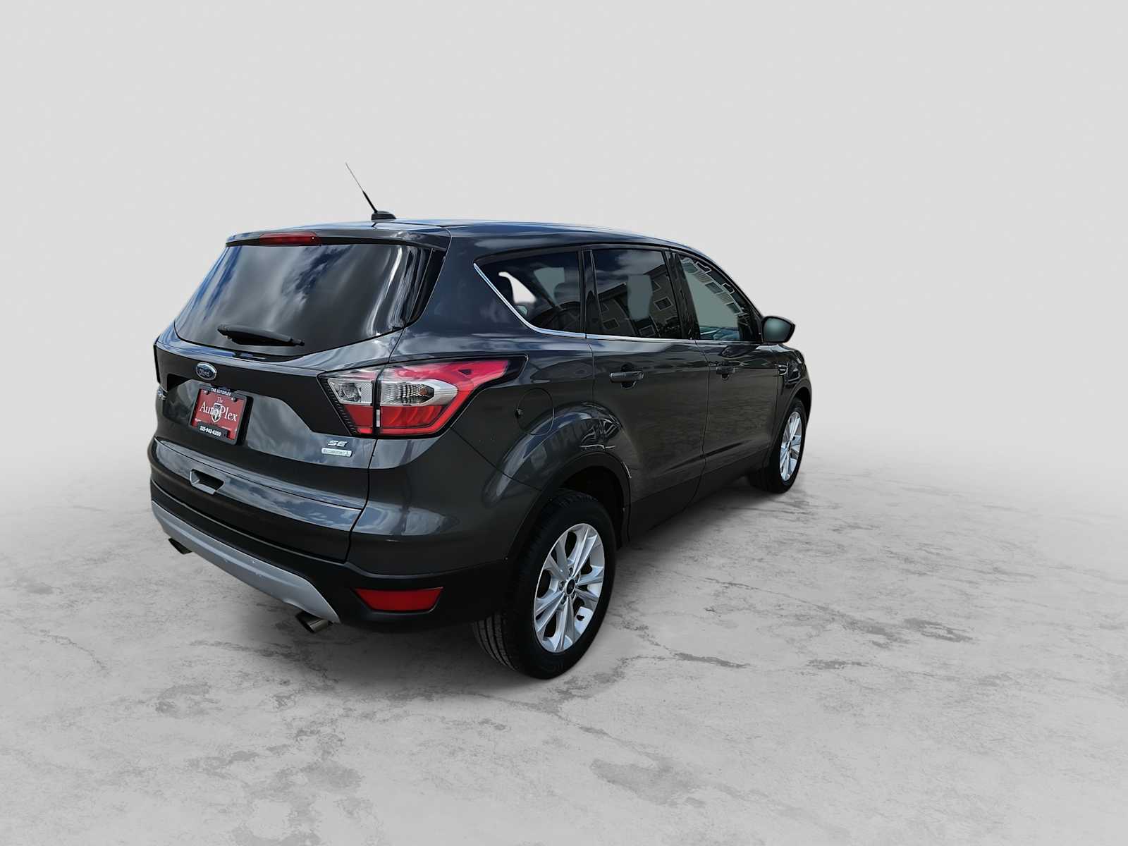 Thumbnail: 2017 Ford Escape - 8