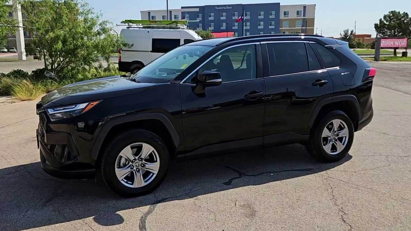 Thumbnail: 2023 Toyota RAV4 - 4