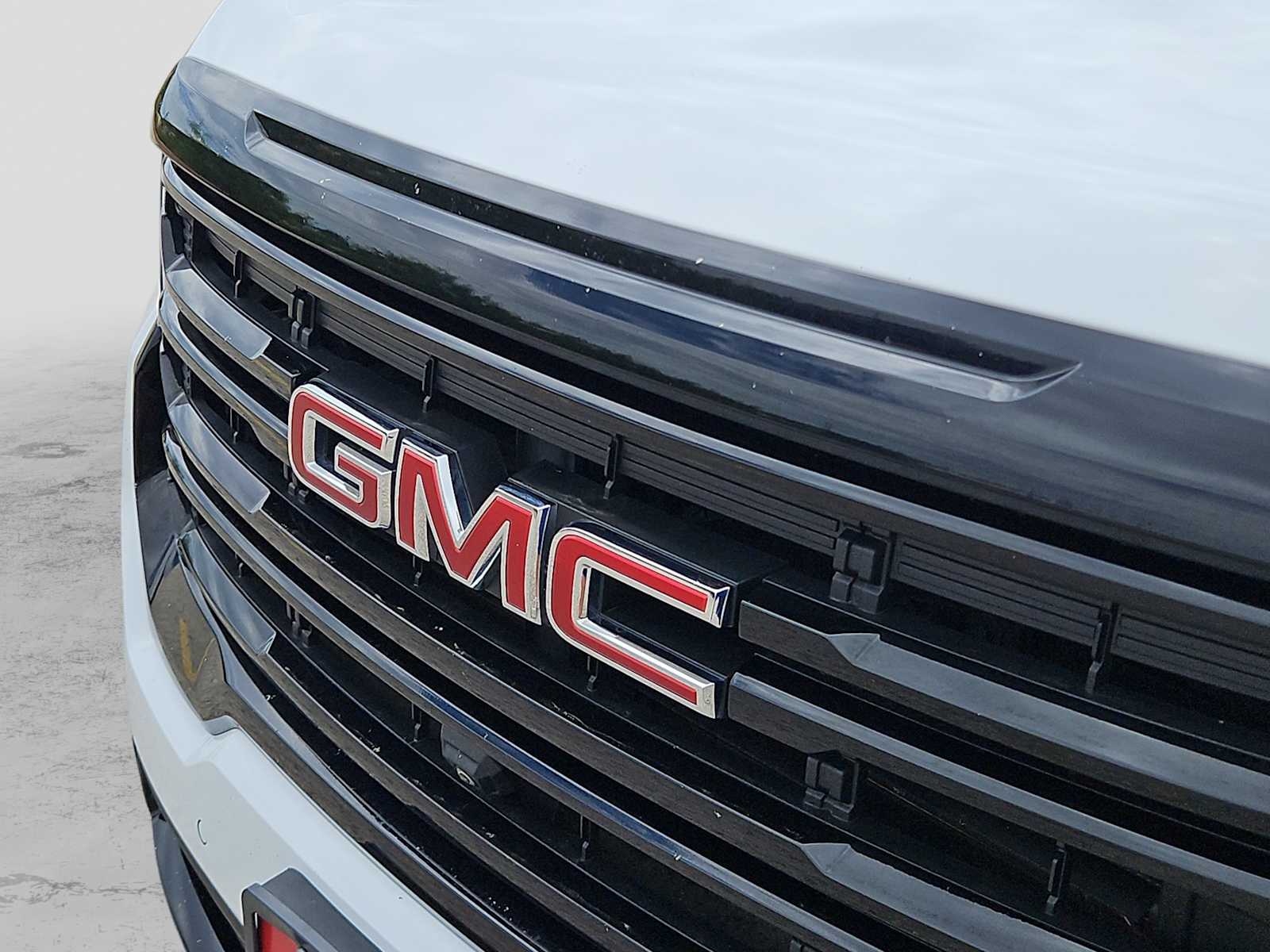 Thumbnail: 2023 GMC Acadia - 13