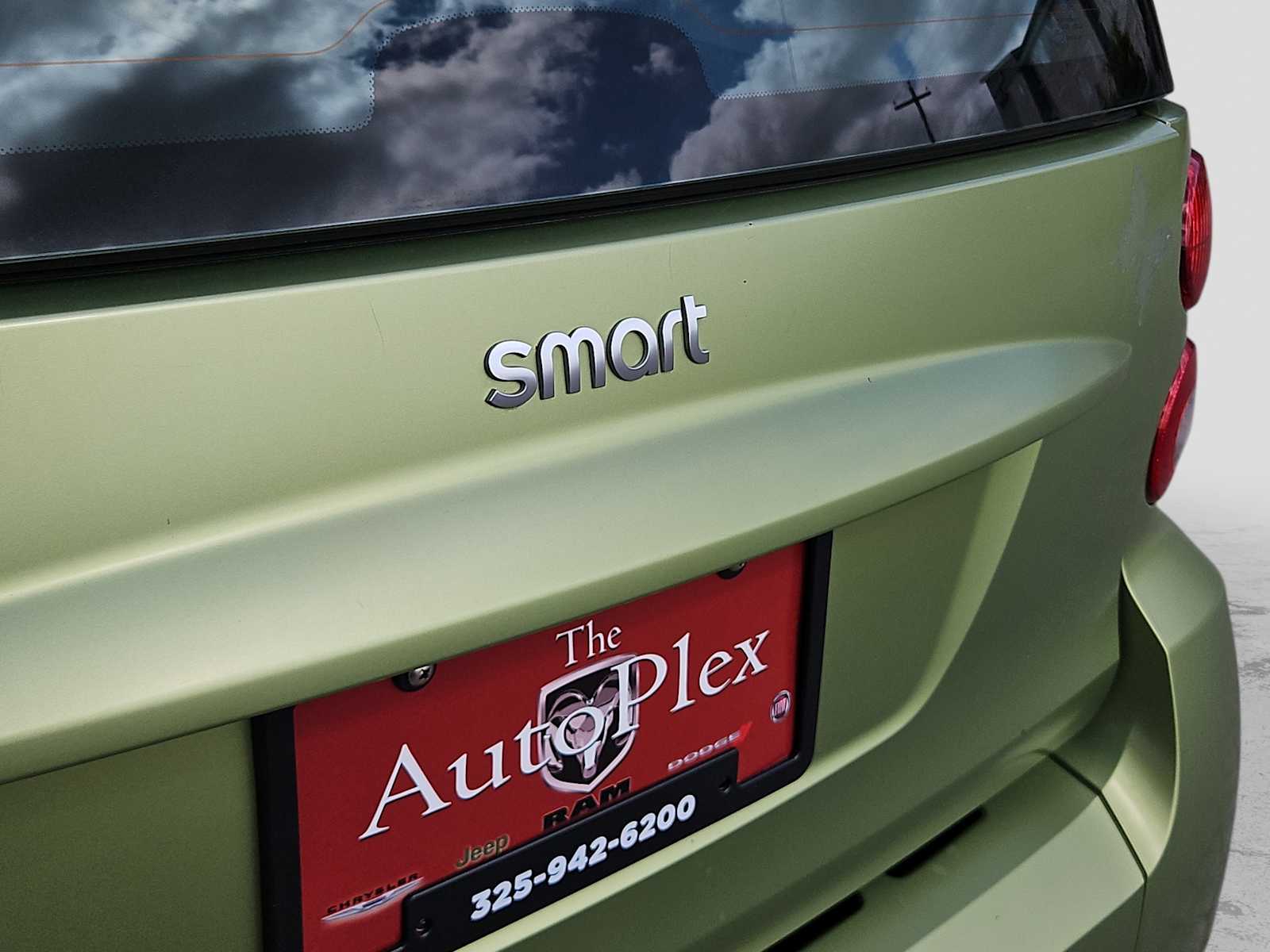 Thumbnail: 2012 smart fortwo - 11