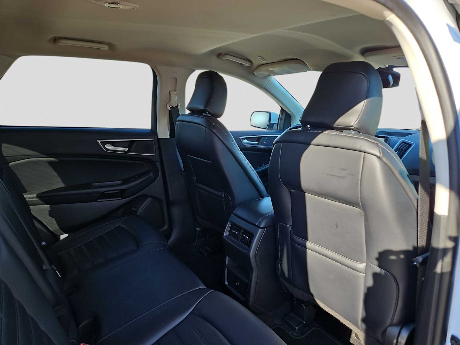 Thumbnail: 2024 Ford Edge - 17