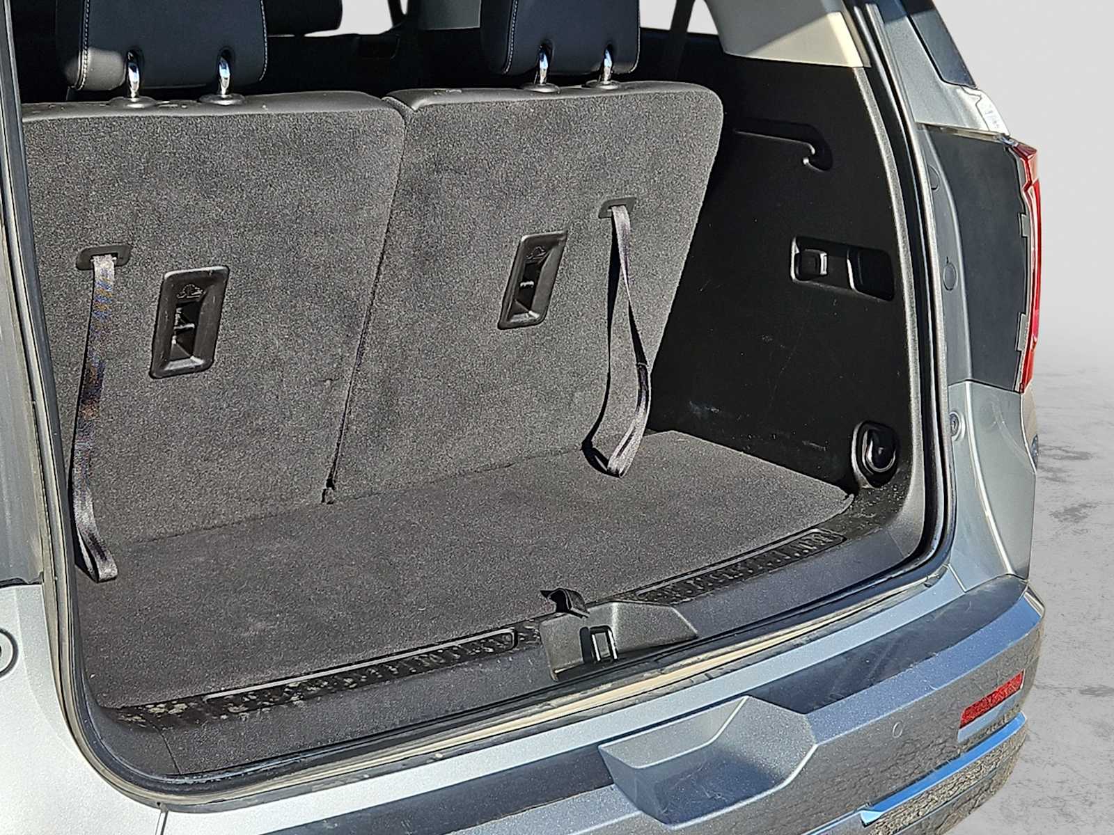 Thumbnail: 2023 GMC Acadia - 23