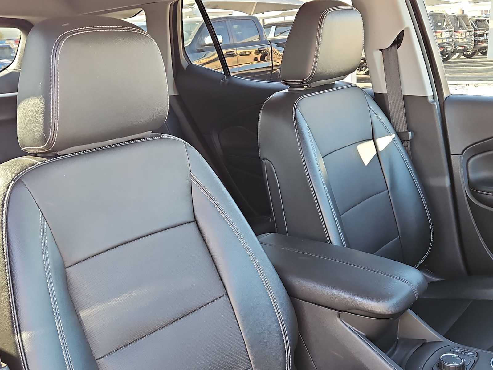 Thumbnail: 2024 GMC Terrain - 16