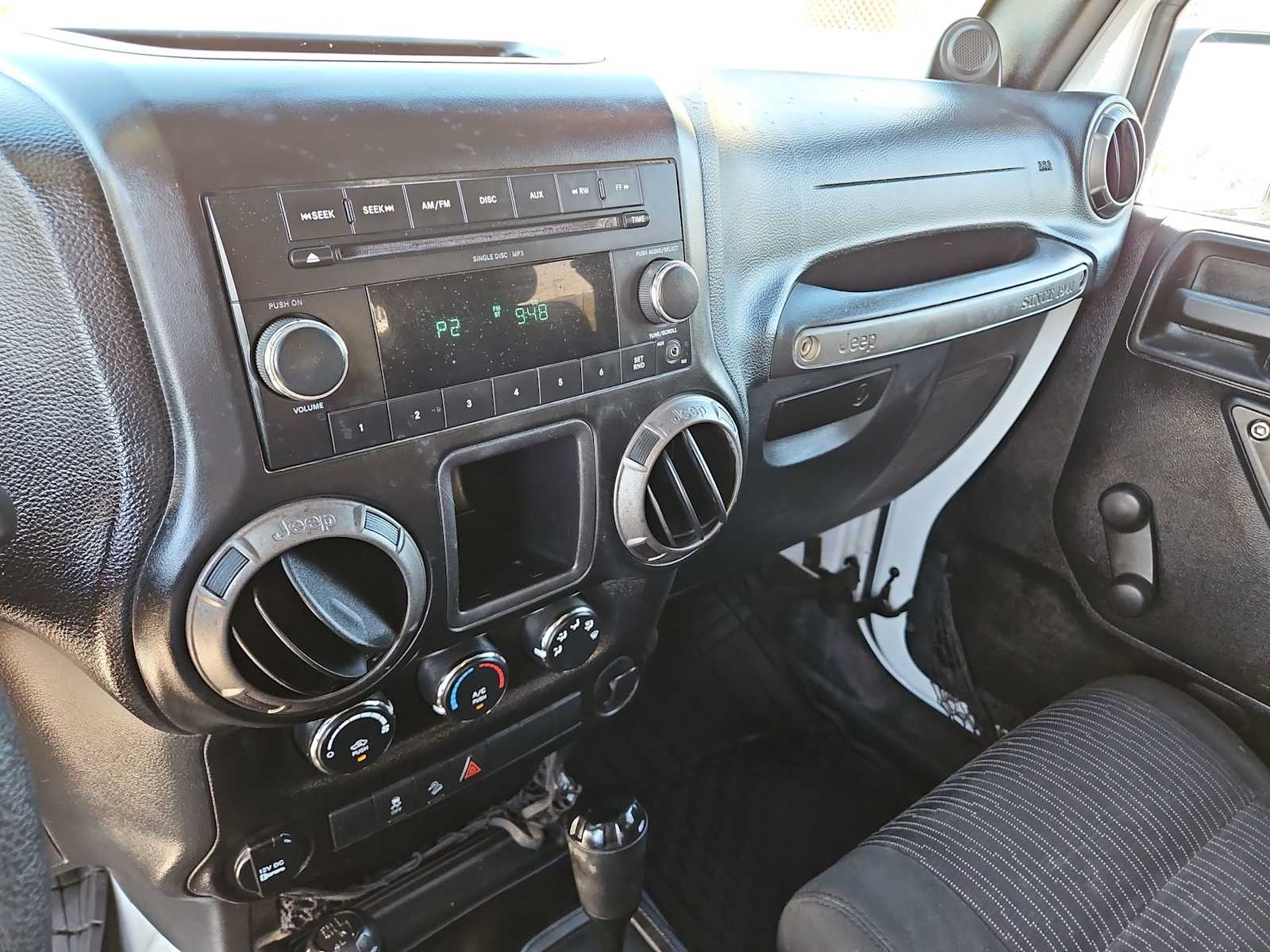 Thumbnail: 2011 Jeep Wrangler - 21