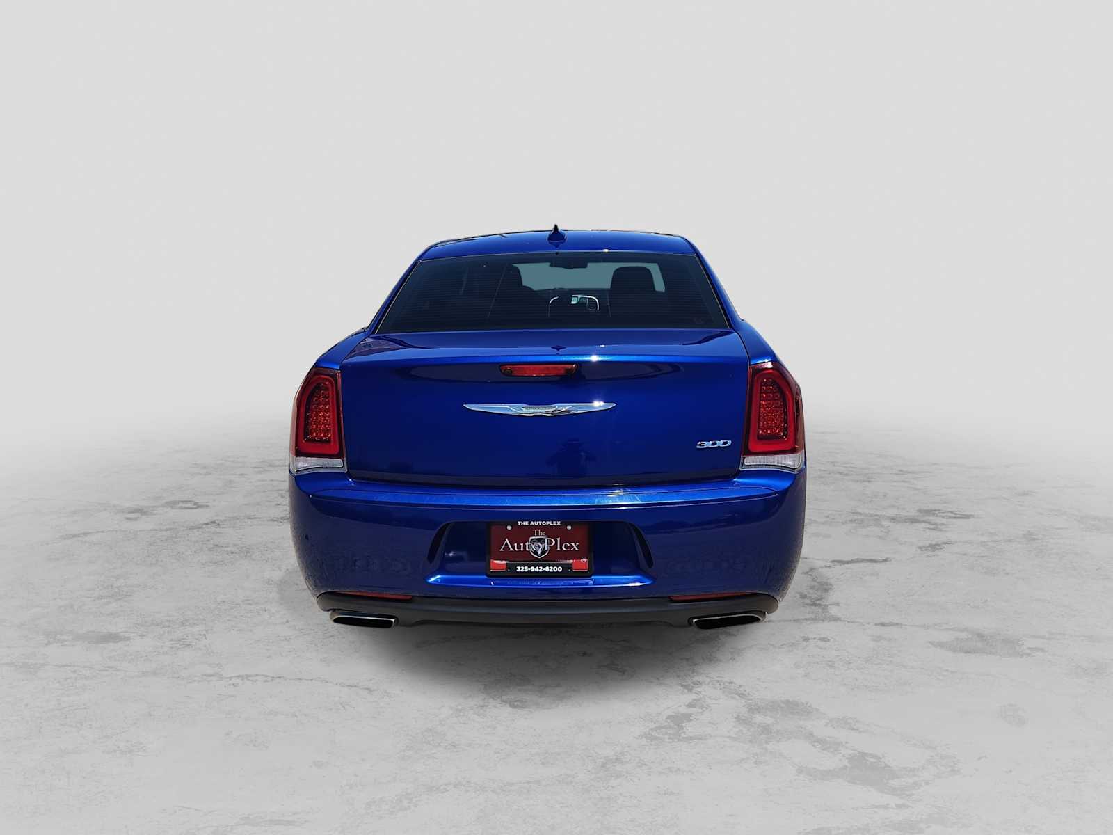 Thumbnail: 2019 Chrysler 300 - 7