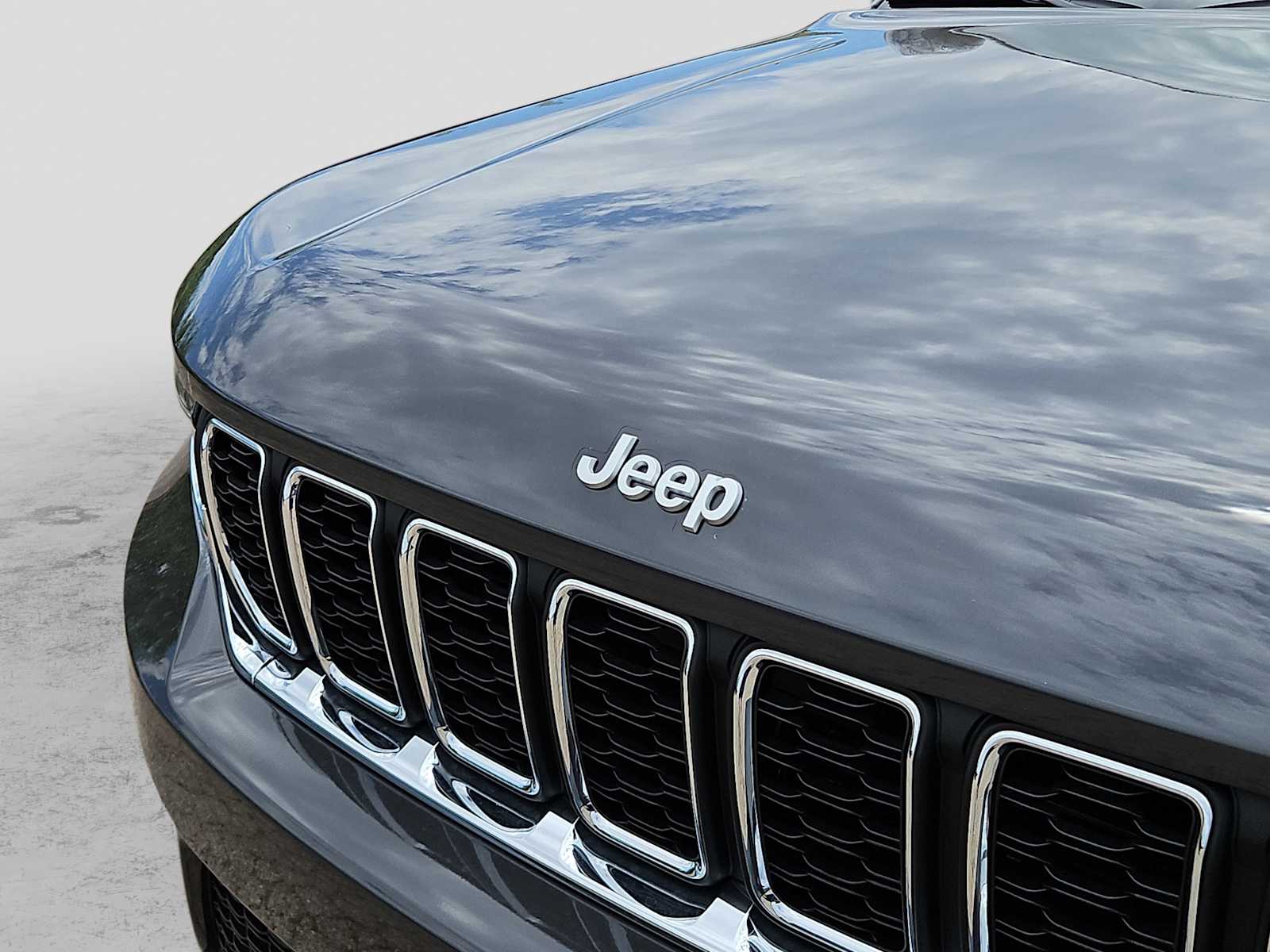 Thumbnail: 2026 Jeep Grand Cherokee - 13