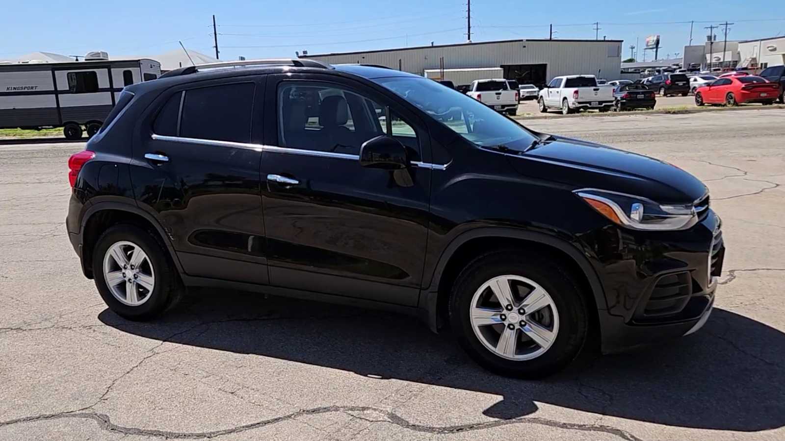 Thumbnail: 2019 Chevrolet Trax - 9