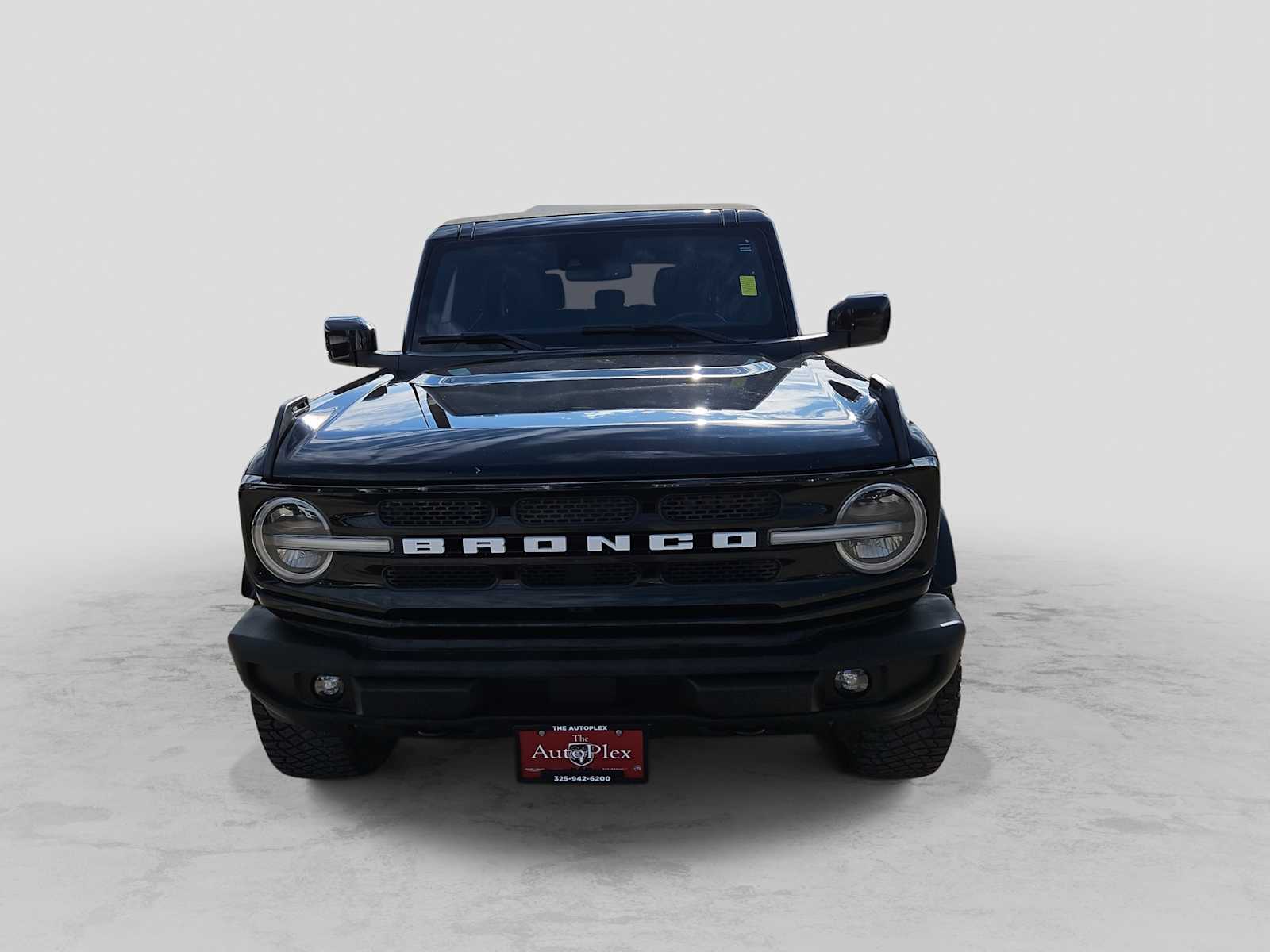 Thumbnail: 2022 Ford Bronco - 3