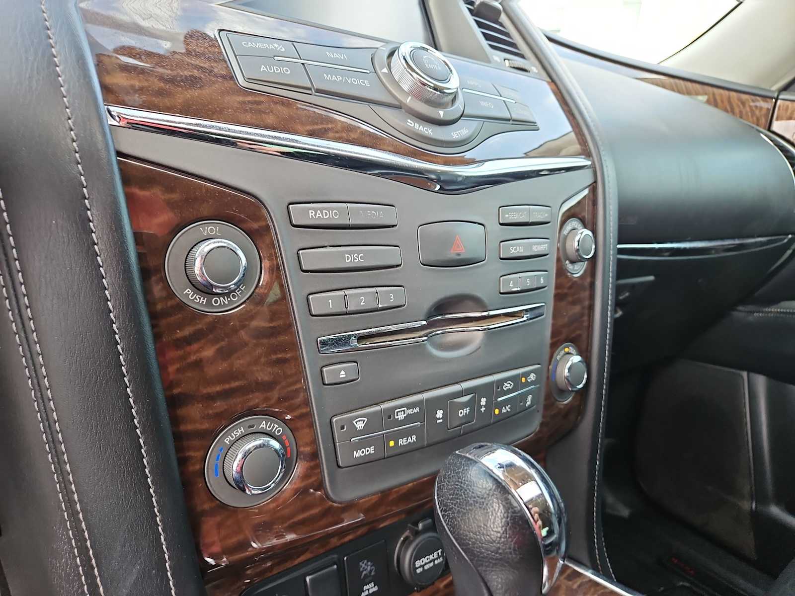Thumbnail: 2019 Nissan Armada - 28