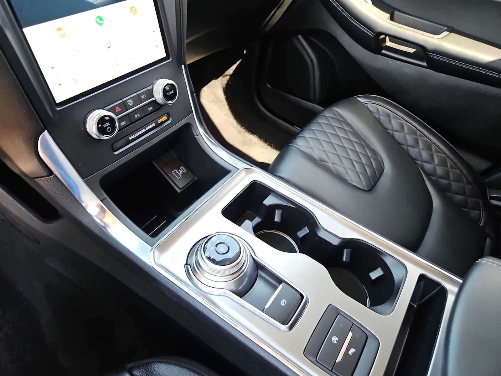 Thumbnail: 2023 Ford Edge - 20