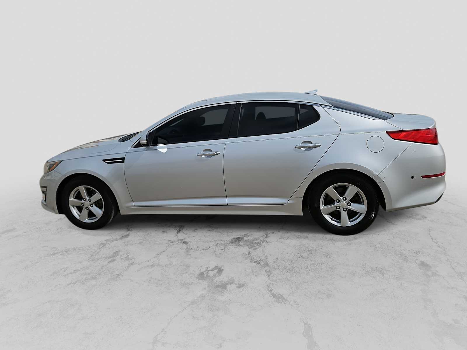 Thumbnail: 2015 Kia Optima - 5