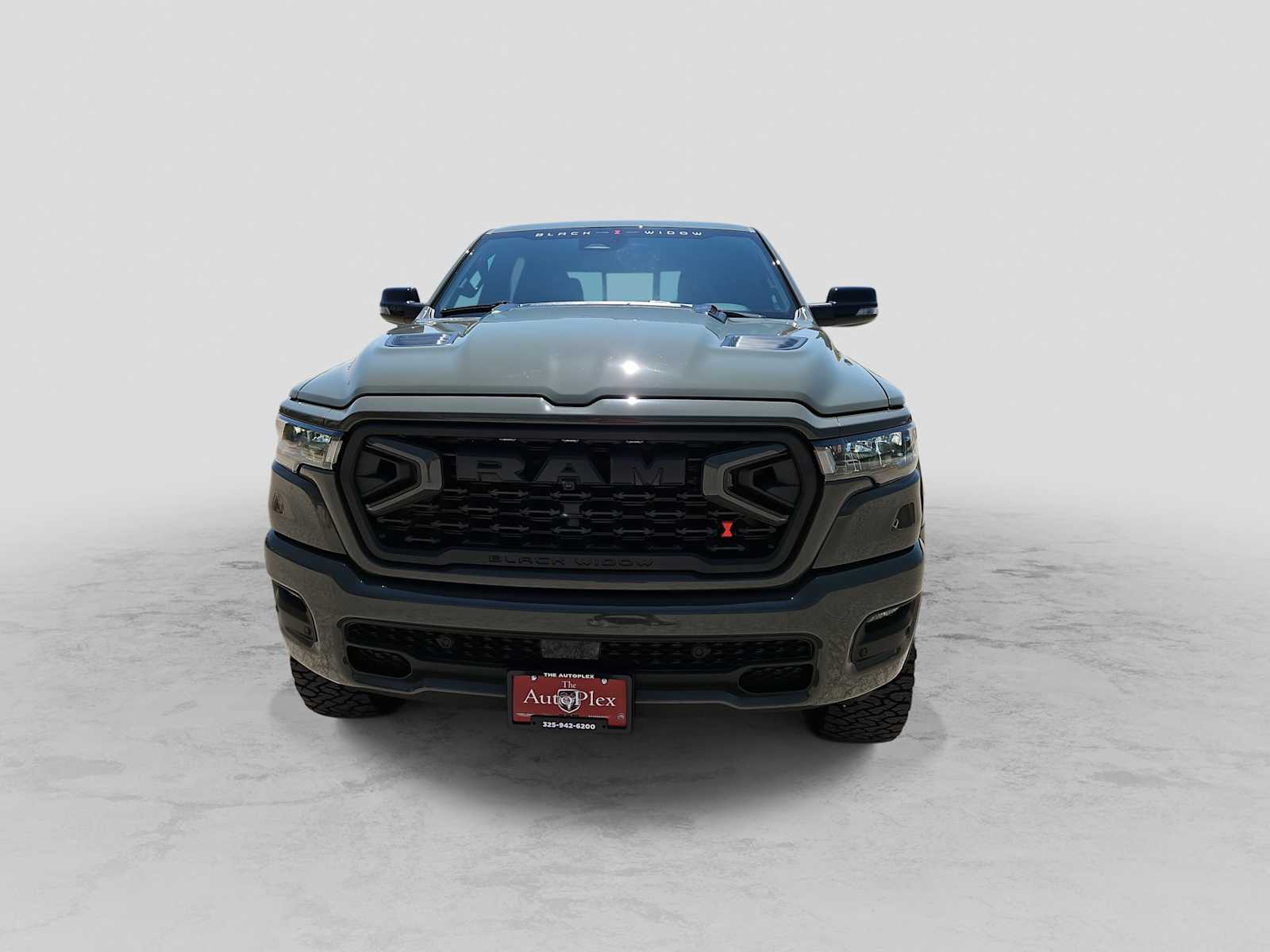Thumbnail: 2026 RAM 1500 - 3