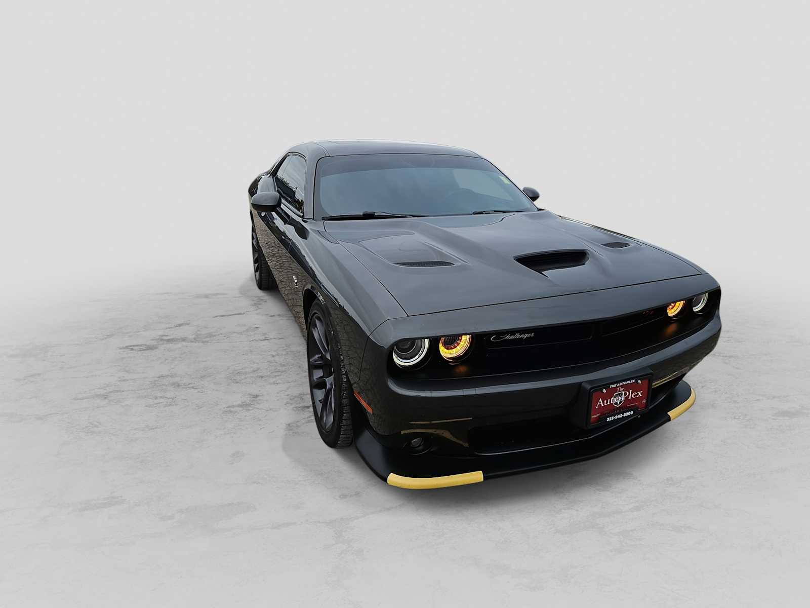 Thumbnail: 2023 Dodge Challenger - 2