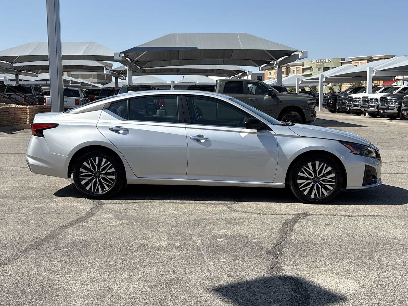 Thumbnail: 2024 Nissan Altima - 9