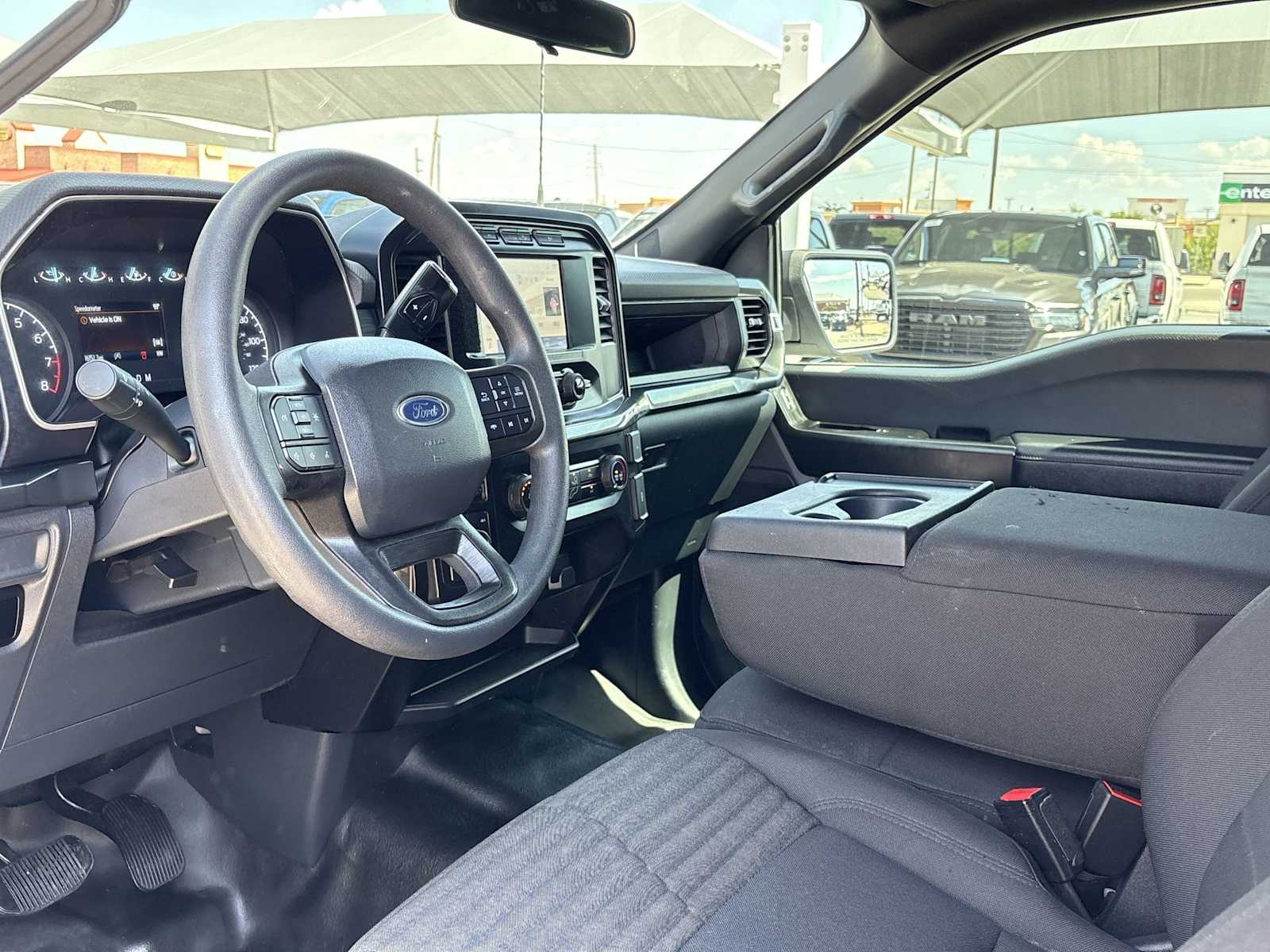 2023 Ford F-150 XL photo 2