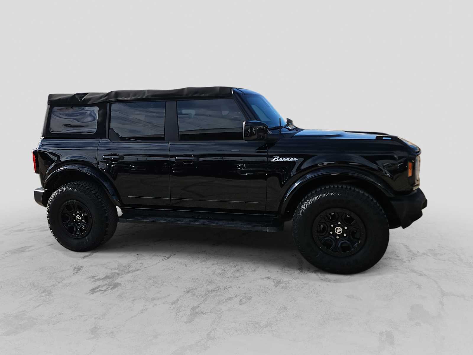 Thumbnail: 2022 Ford Bronco - 9