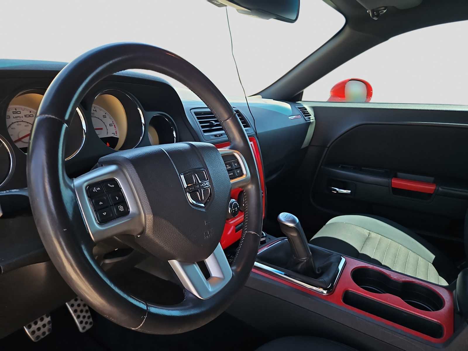 Thumbnail: 2014 Dodge Challenger - 10