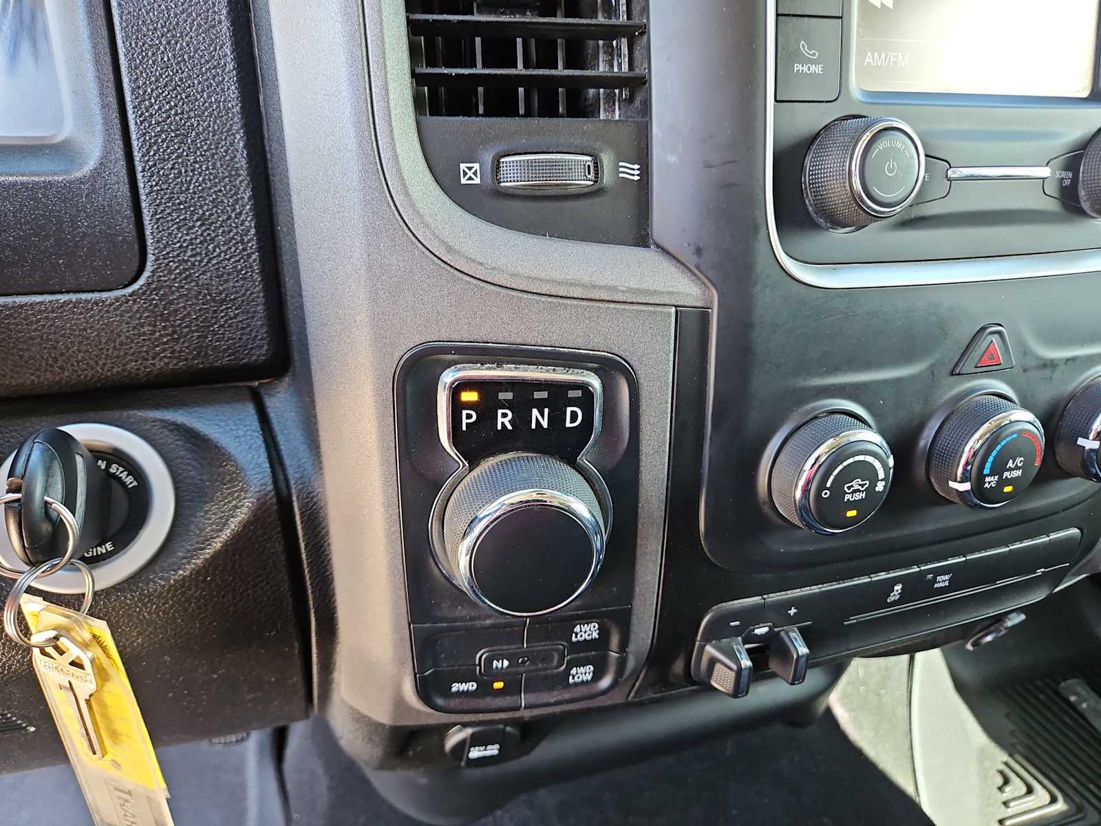 Thumbnail: 2022 RAM 1500 Classic - 25