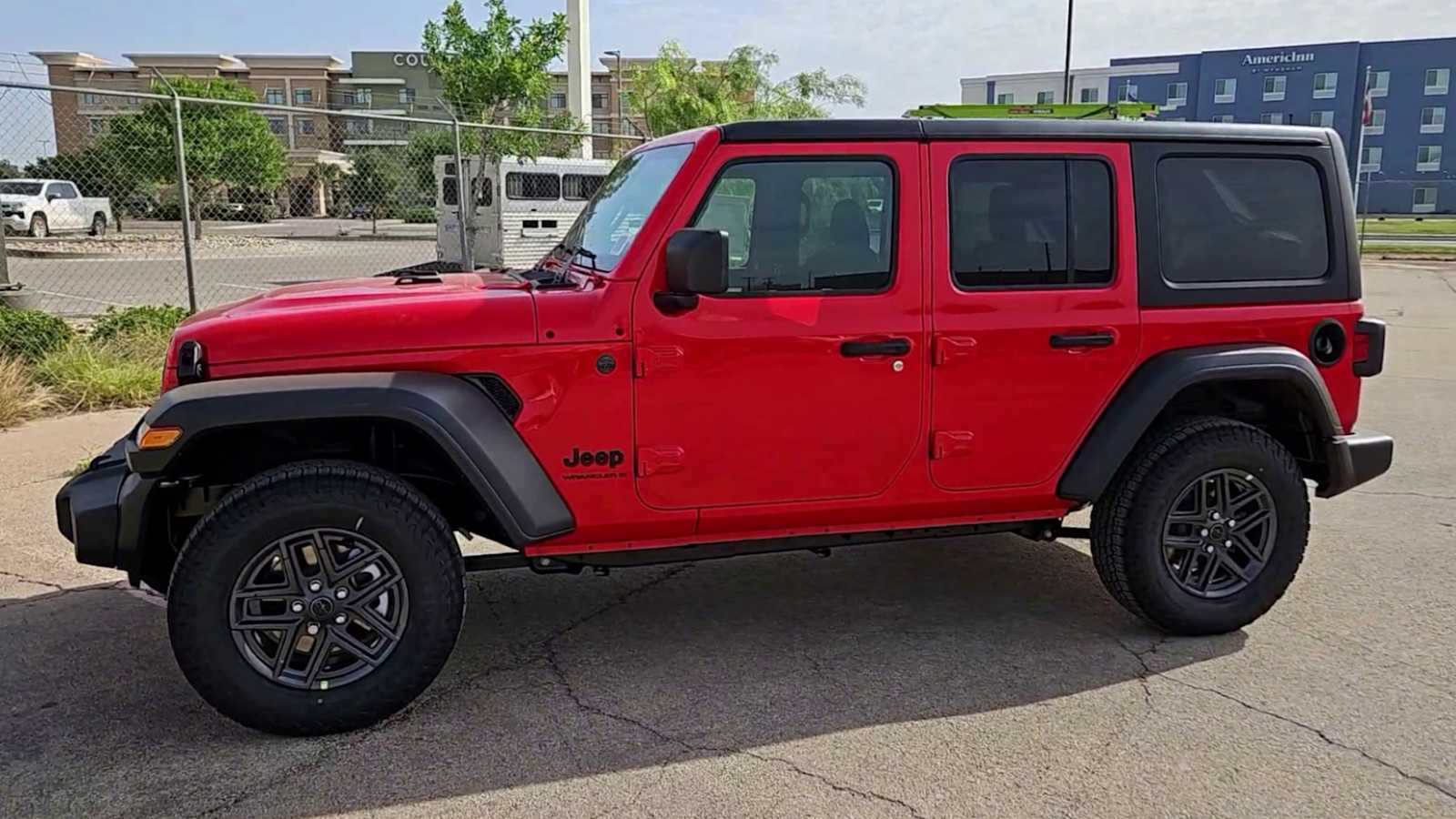 Thumbnail: 2025 Jeep Wrangler - 4