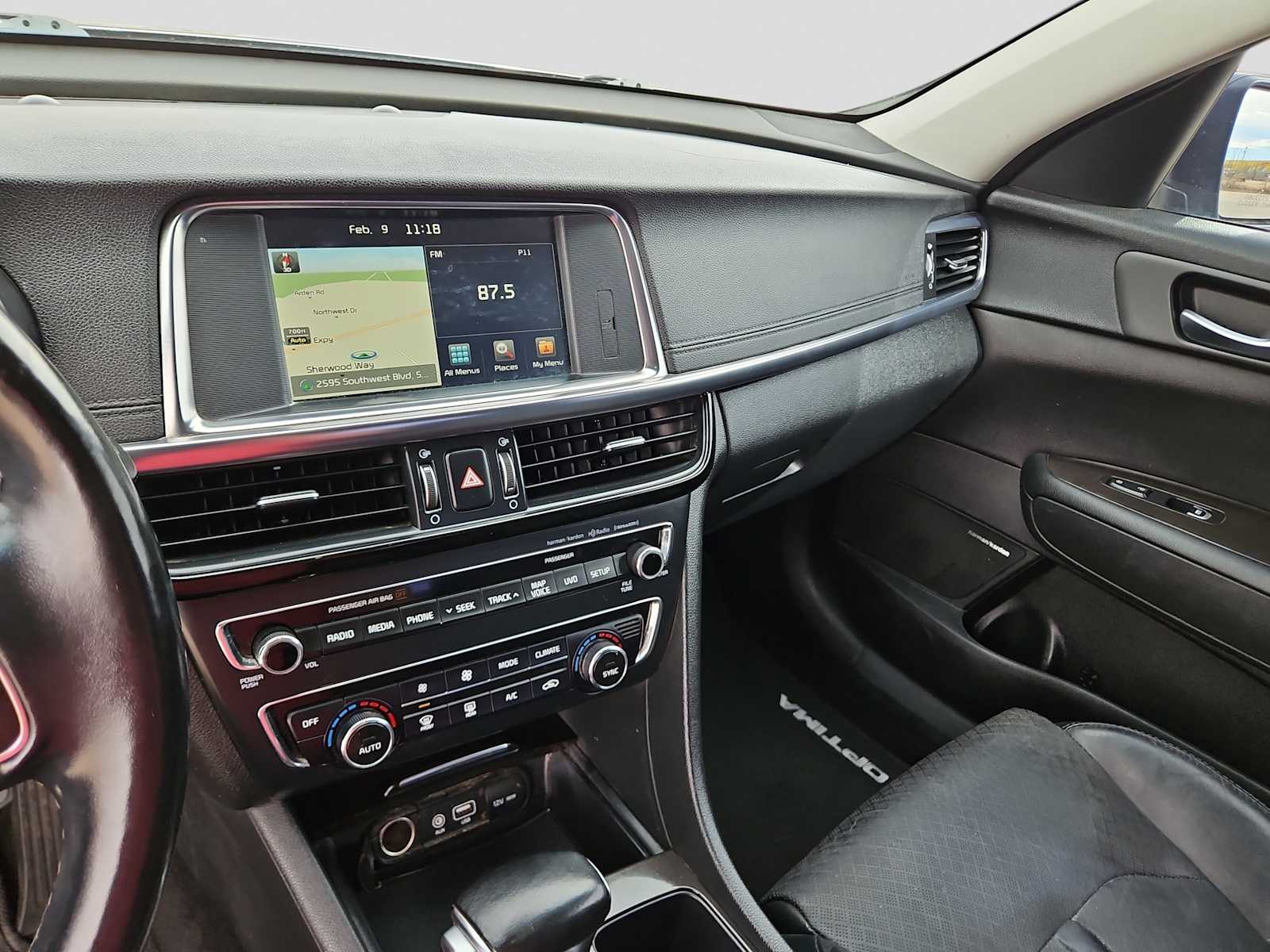 Thumbnail: 2017 Kia Optima - 20