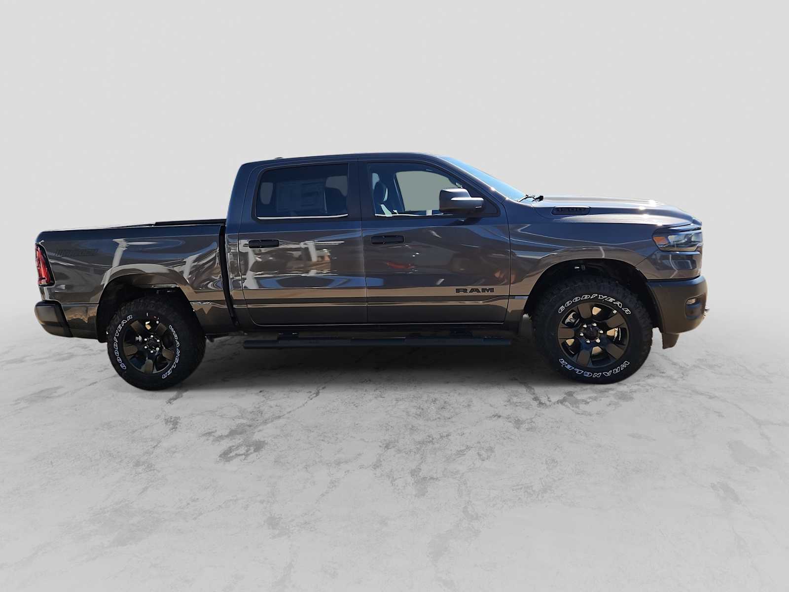Thumbnail: 2026 RAM 1500 - 9