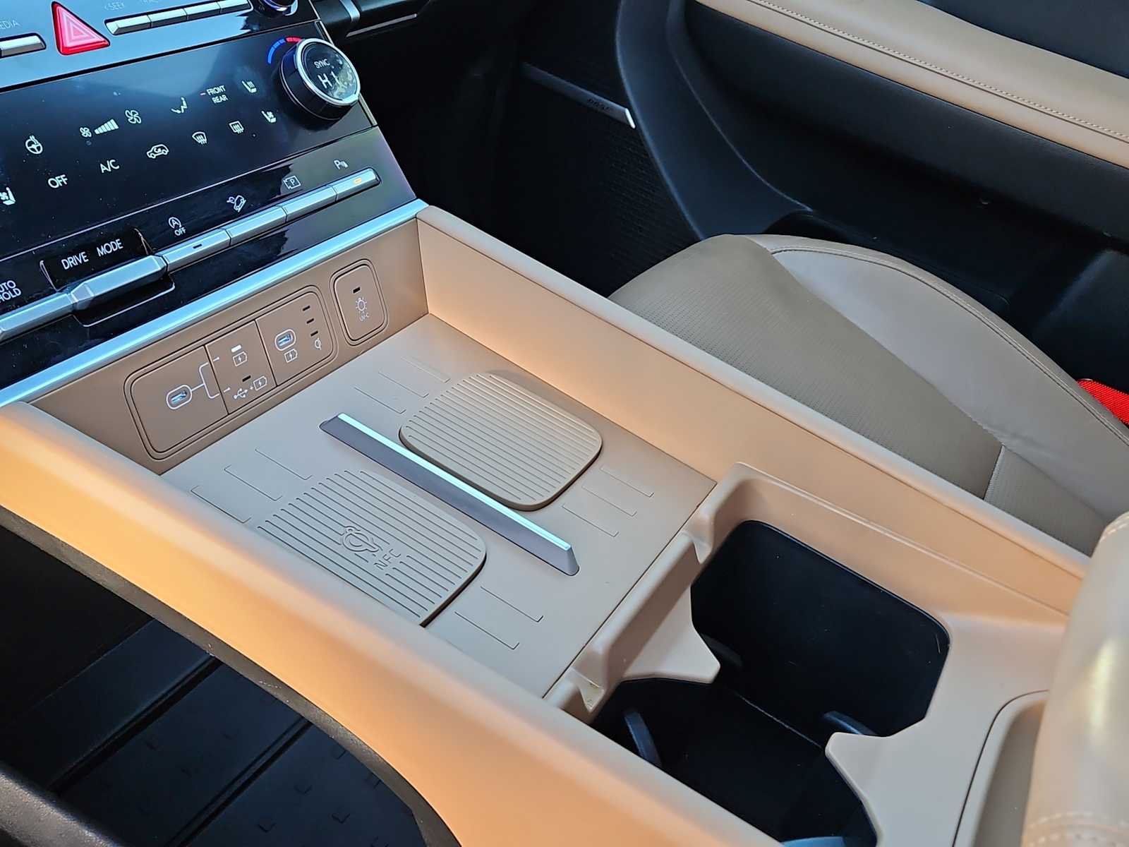 Thumbnail: 2025 Hyundai Santa Fe - 20